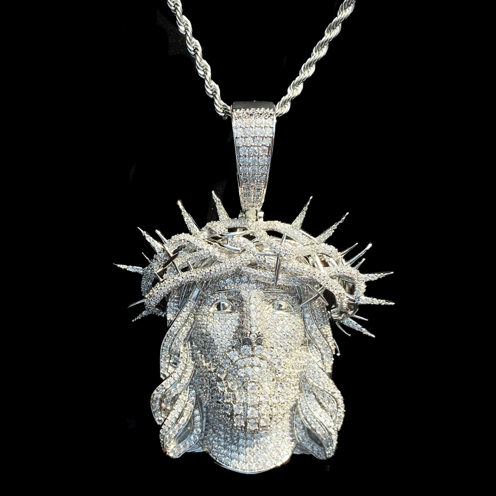 Iced Out Ratten Jesus Necklace Pendant for Men – Hip Hop Fashion Jewelry