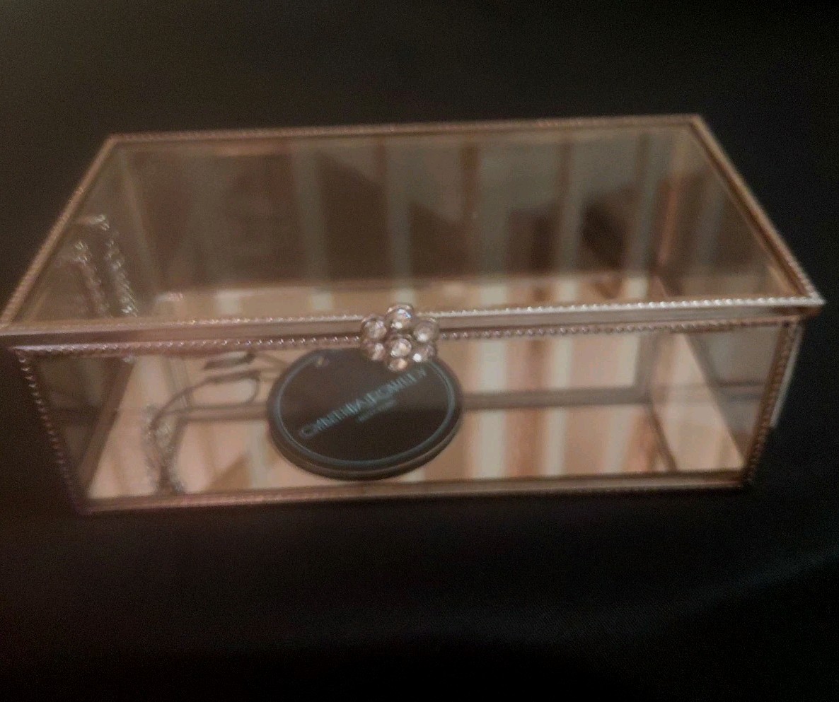 Cynthia Rowley GLASS Jewelry Box Metal Edging, Hinged, Mirror Bottom 7x4x2 Tag
