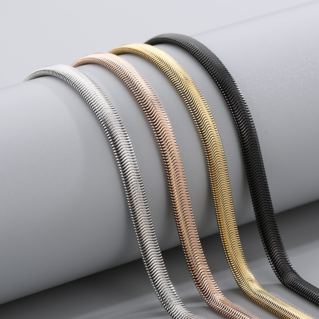 3-8mm Hot Stainless Steel Silver Flat Snake Chain Necklace Women Men 20″22″24″