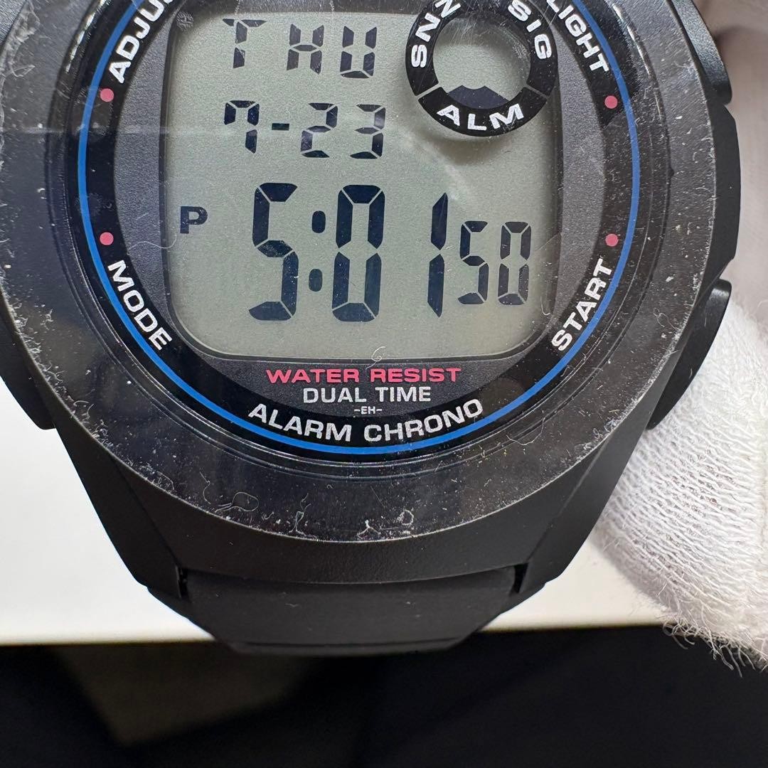CASIO ILLUMINATOR Black F-200 (Working Condition)