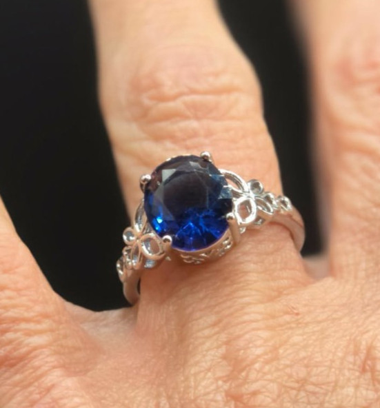 925 Sterling Silver 2.5 to 3.0 Carat Oval Blue Sapphire CZ Cocktail Ring New
