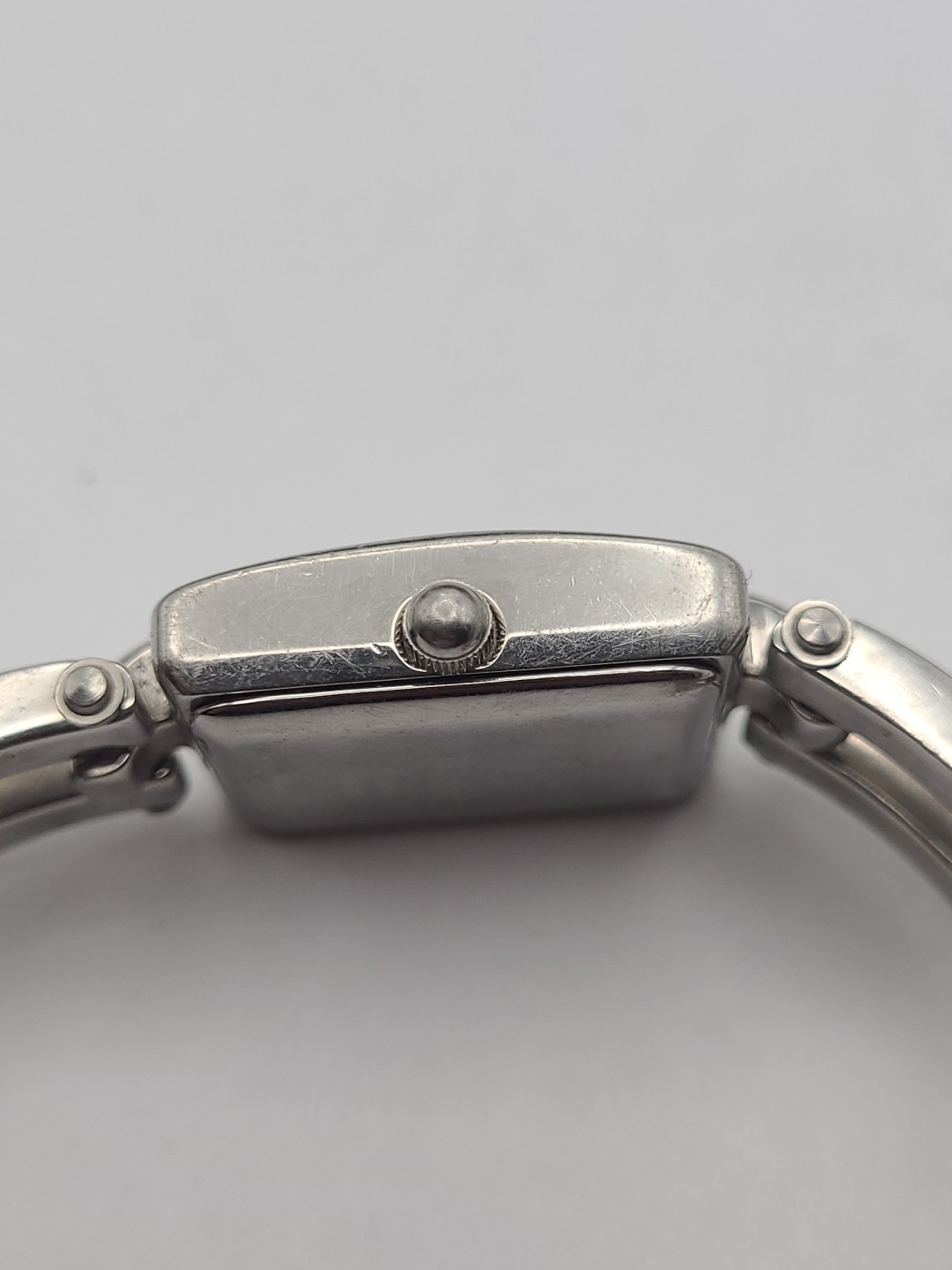 Vintage Fossil Womans Watch ES-8956 F2 Blue Dial New Battery Working