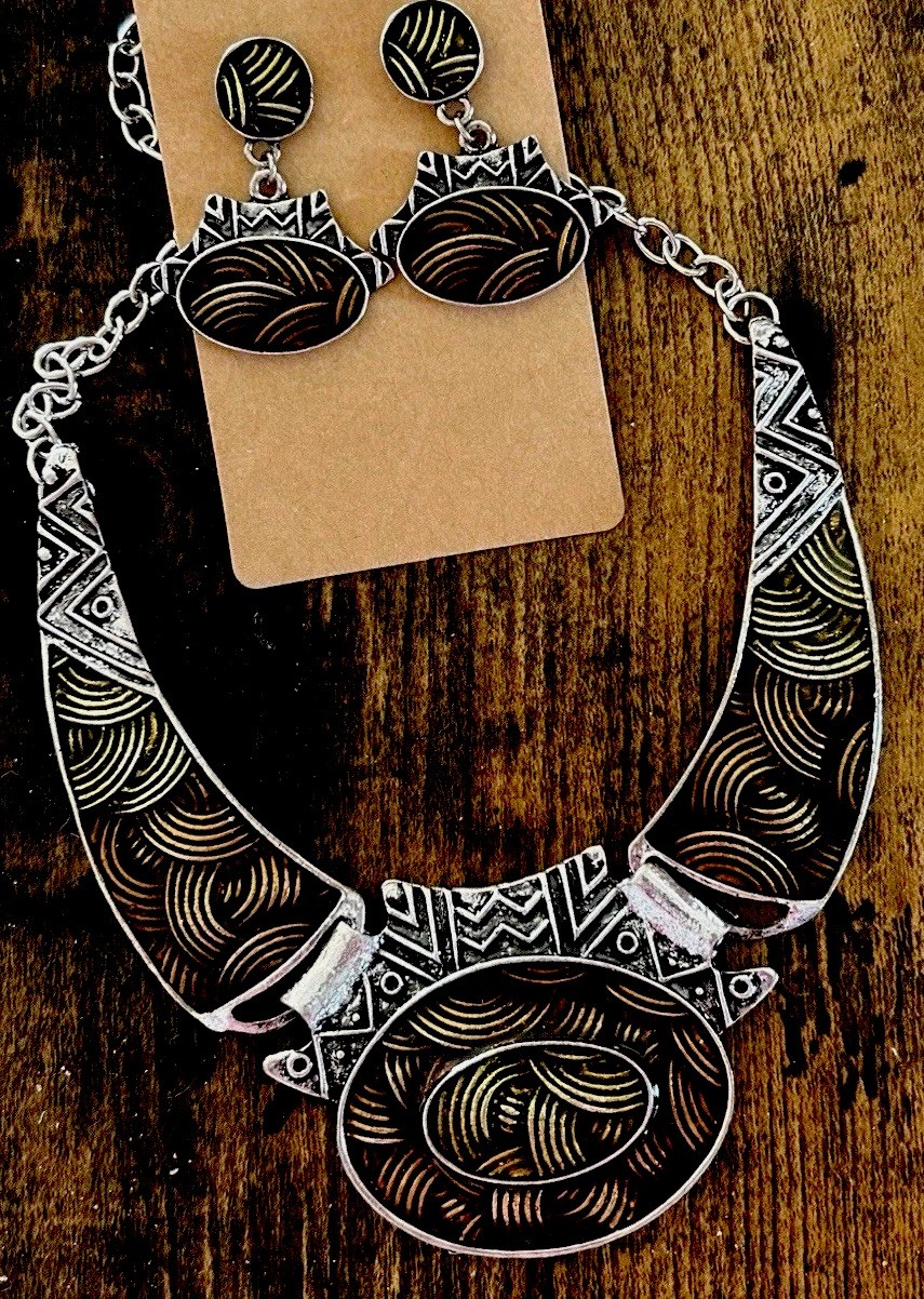 Silver Alloy Enamel Fashion Necklace And Earrings Set