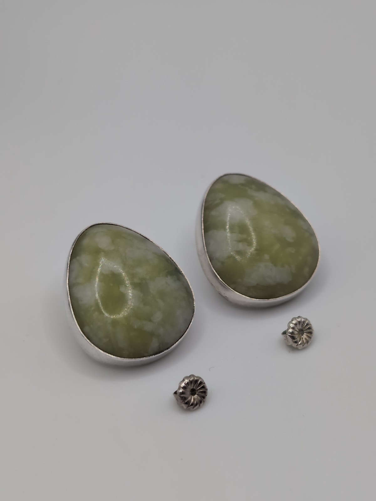 Vintage Mine Finds By Jay King Jade Dragon Serpentine Sterling Pierced Earrings