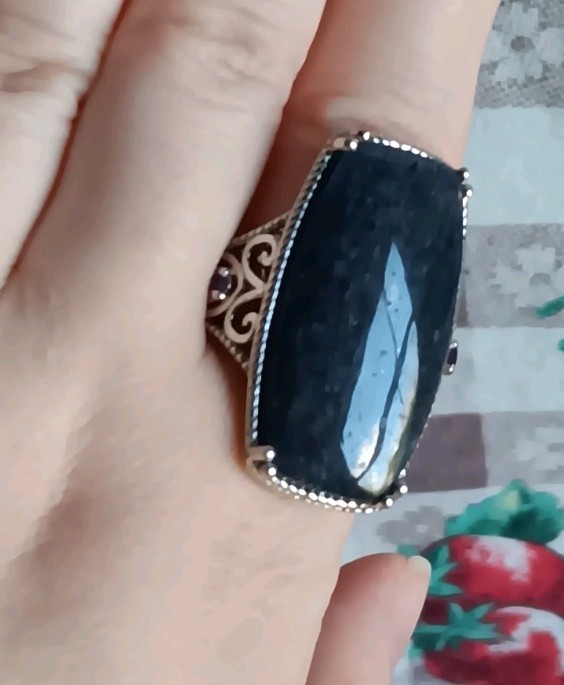 Karis STS Dark Stone Silver-Tone Statement Ring Size 7.75