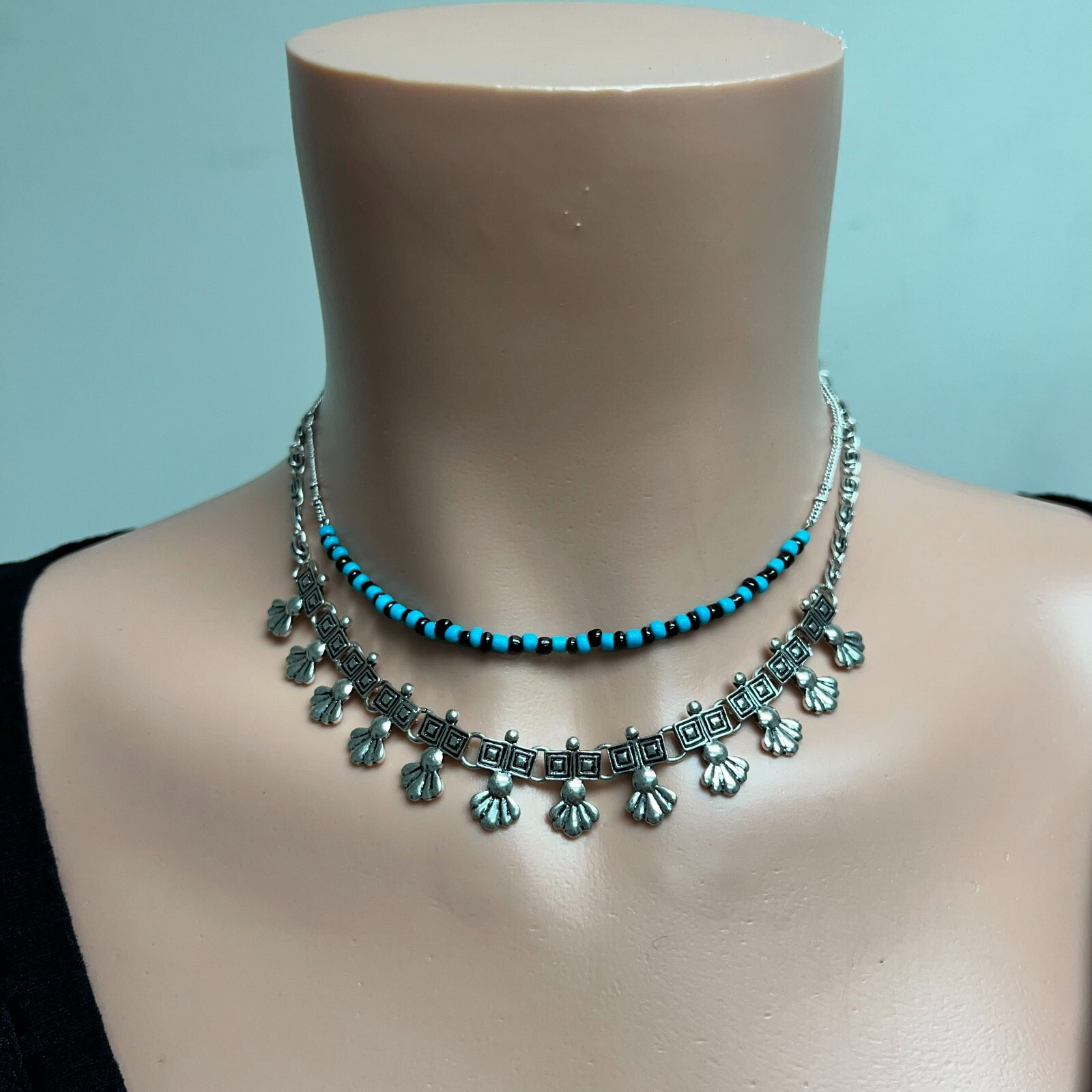 Urban Outfiters Beaded Pearl Ethnic Western Style Double Layered Necklace 14-17″