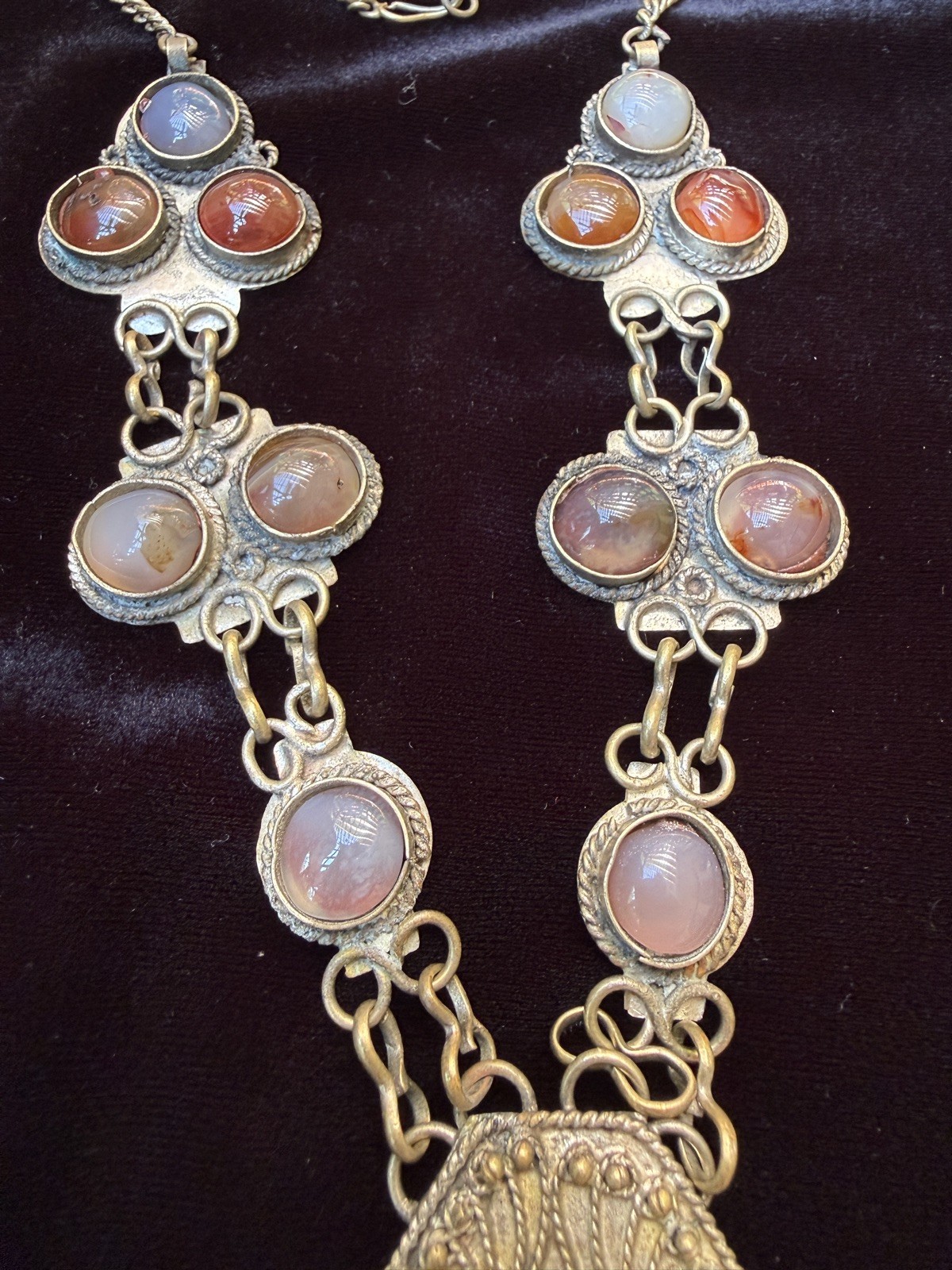 VINTAGE MIDDLE EASTERN Kuchi Bedouin TRIBAL filigree Agate Handmade NECKLACE