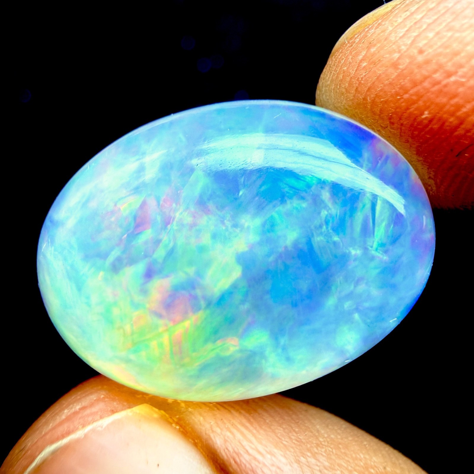 natural opal cabochon loose gemstone, multifire Ethiopian opal 18 Ct 23×17 mm