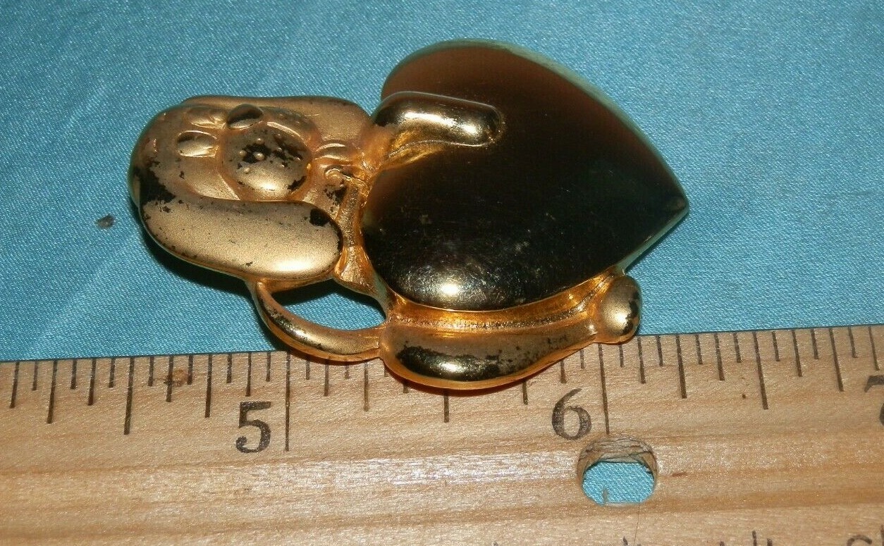 Vintage Jonette JJ Shiny Gold tone Puppy Dog w/one leg holding Heart Brooch Pin
