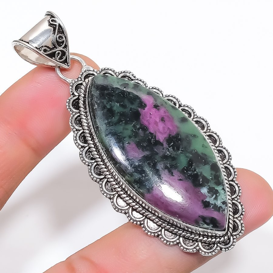 Ruby in Zoisite Gemstone Handmade Fashion Jewelry Vintage Pendant 2.8″ SR 3069