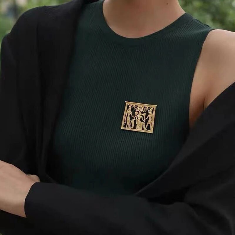 Vintage Brooches Women Fashion Retro Coat Suit Brooch Badge Pin Noble Banquet