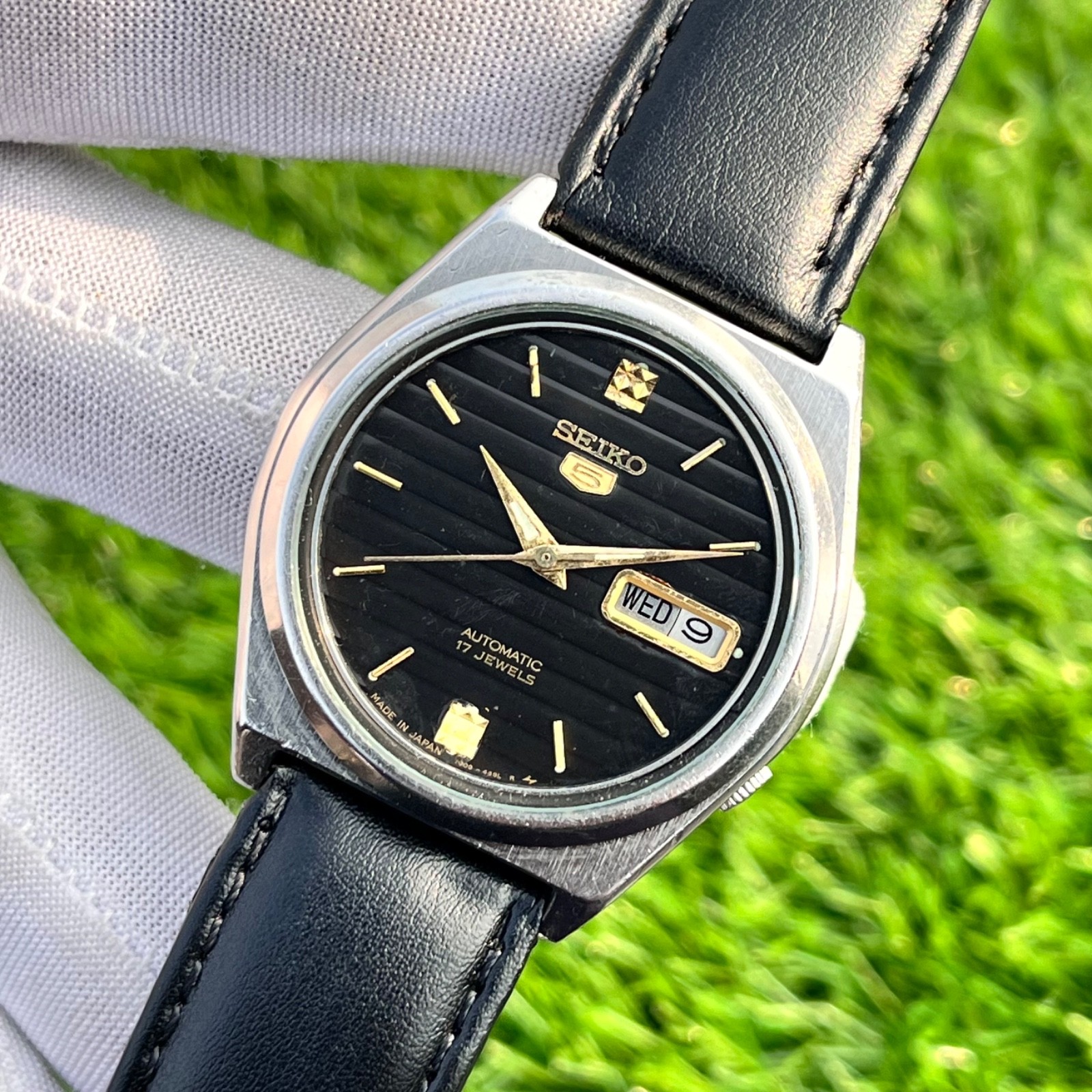 Vintage Seiko 5 Dress Formal Automatic Japan Made Men’s Watch 7009-876J