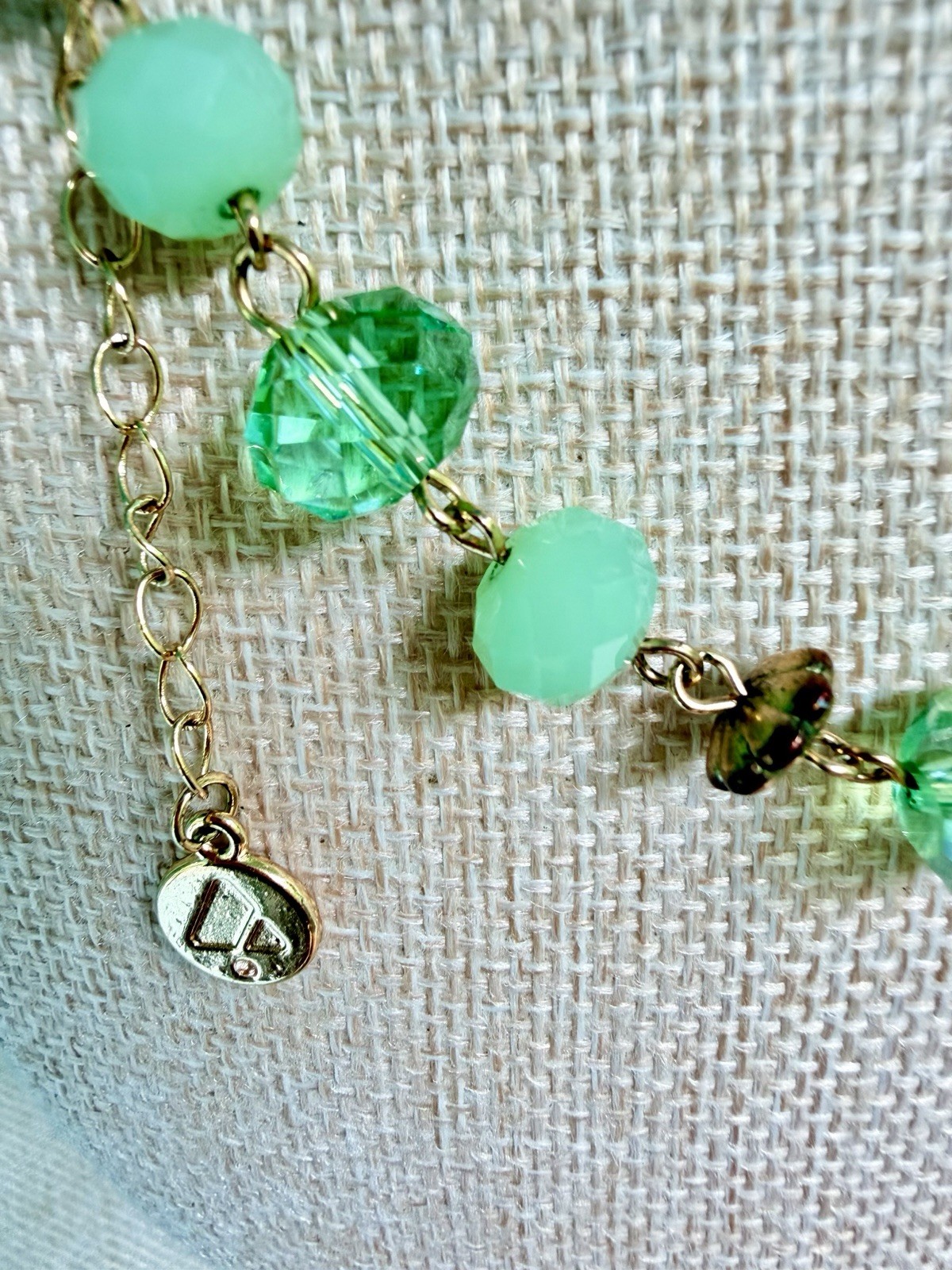 Liz Claiborne Green Round Crystal Bead Necklace Signed Adjustable Lobster Clasp
