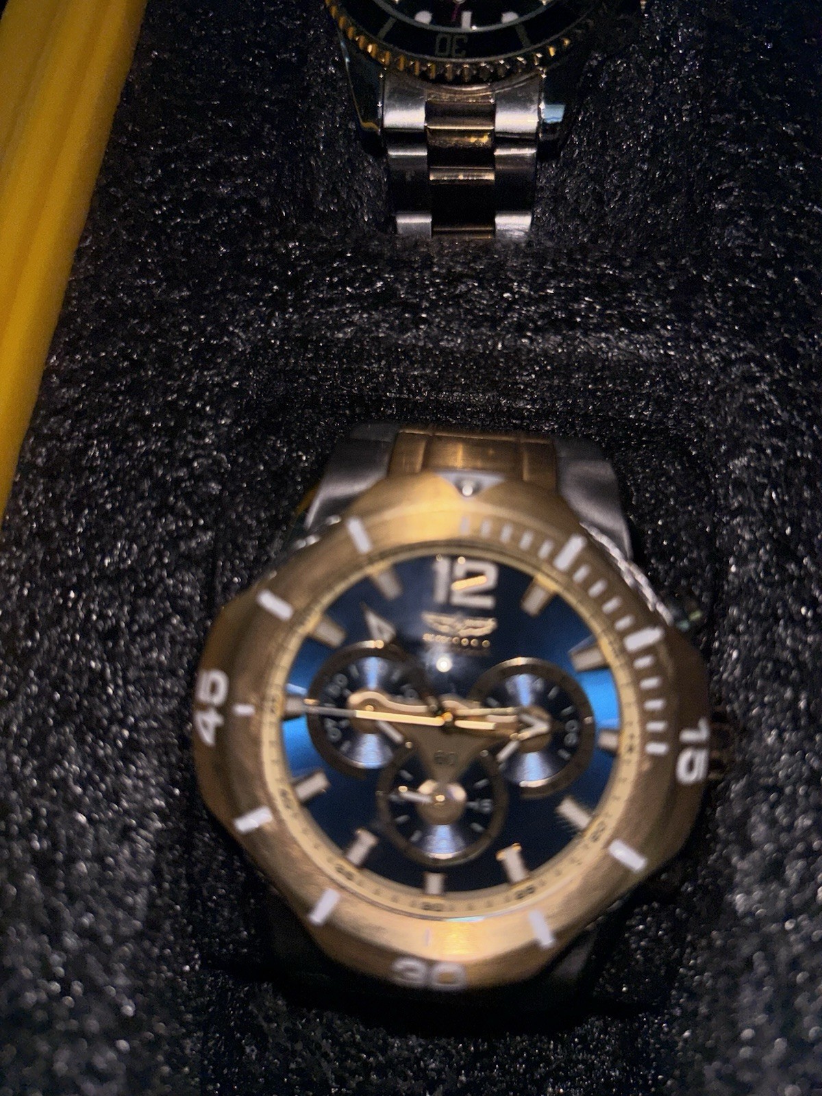 INVICTA EIGHT 8 SLOT IMPACT Yellow Watch Storage Box Collector Case Classic Ed.