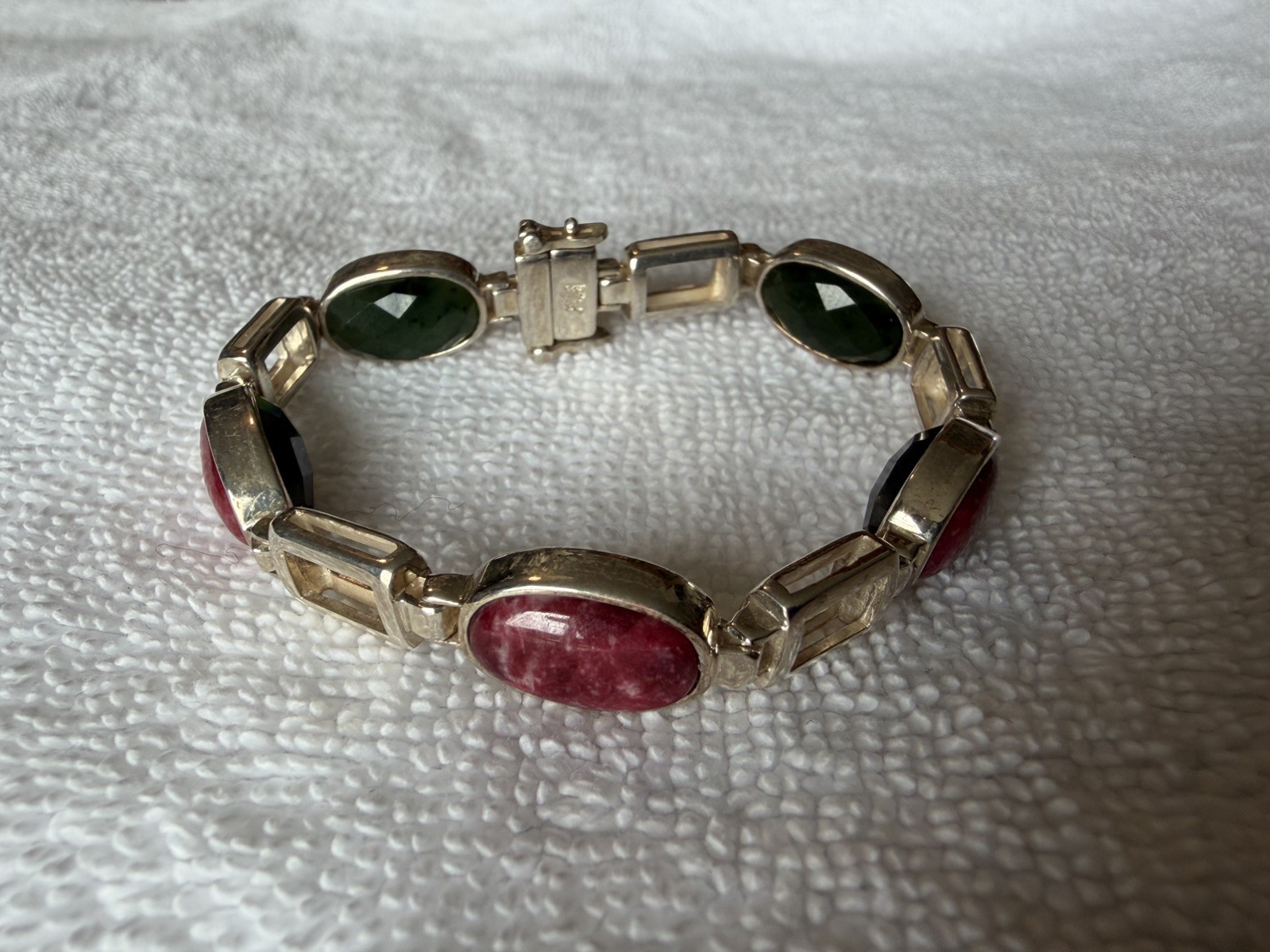 JAY KING Sterling Silver Reversible Bracelet Pink Thulite Nephrite Jade – 6-3/4″