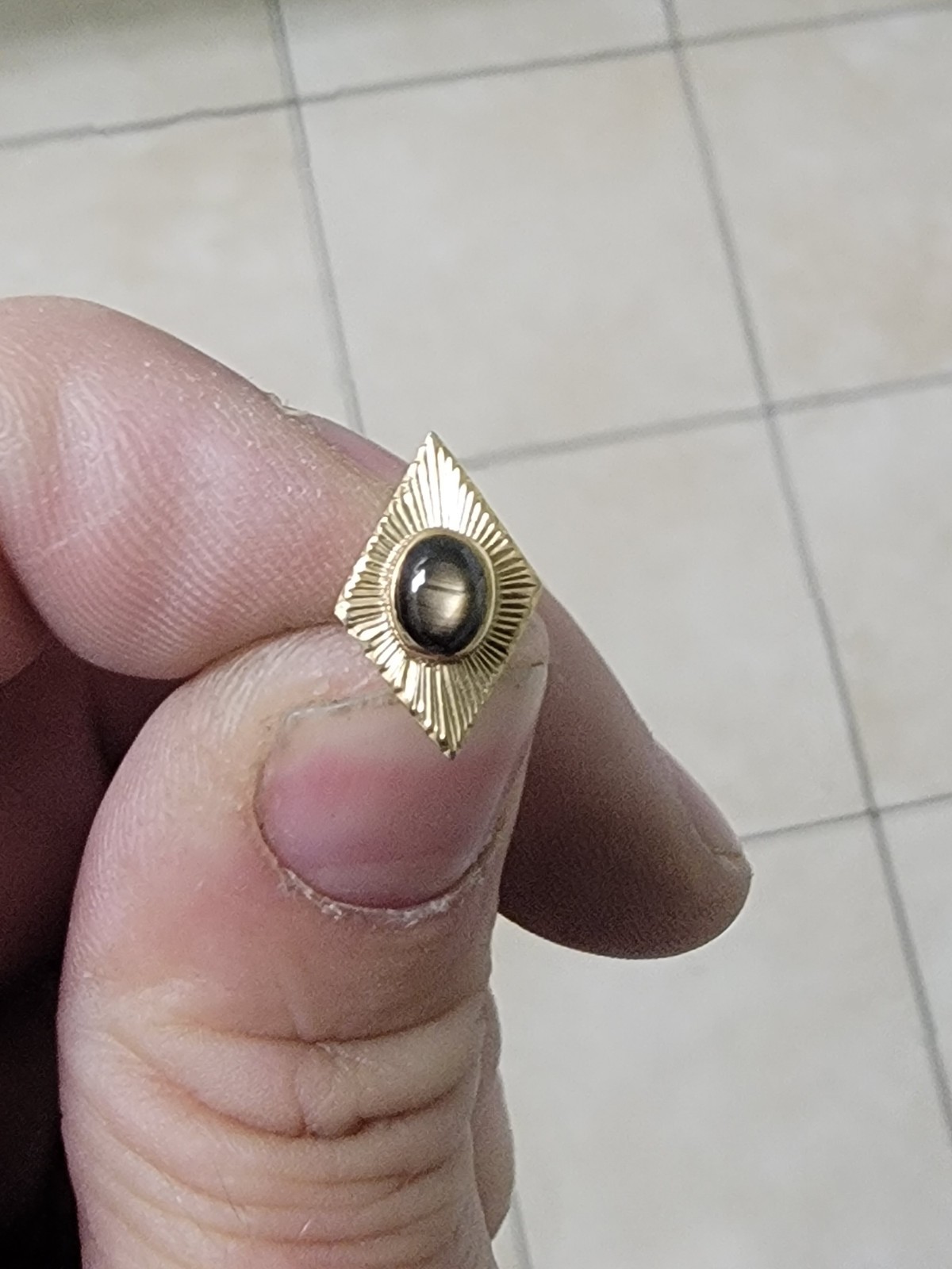 18k Solid Yellow Gold Vintage 1g Free And Same Day Shipping