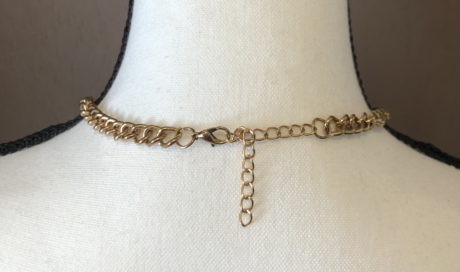 Contemporary Rhinestone Chain Necklace Costume Jewelry 6663 GO2.4D23
