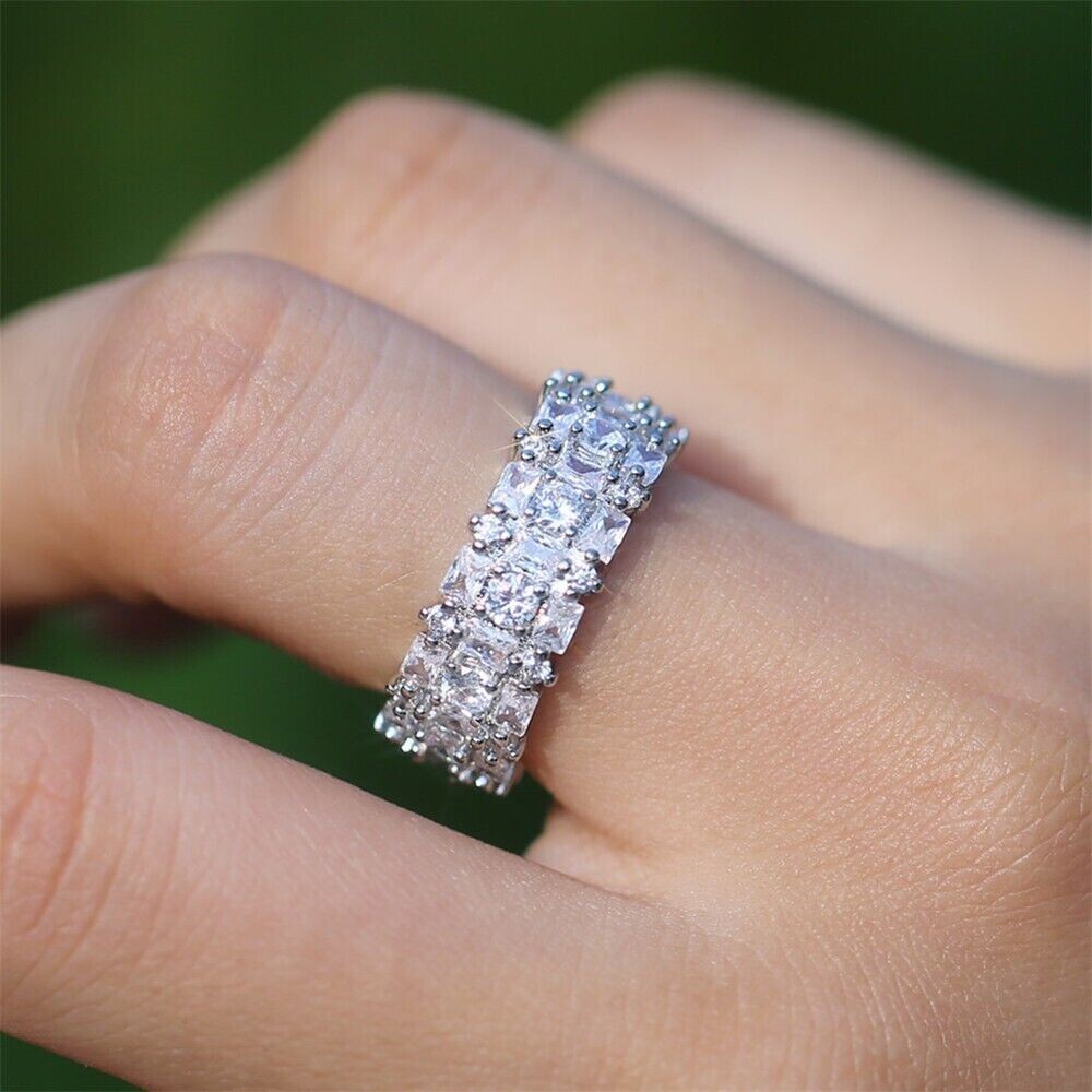 Silver Plated Forever Shiny Ring For Valentine Gifts 2.6 Ct Anniversary Band