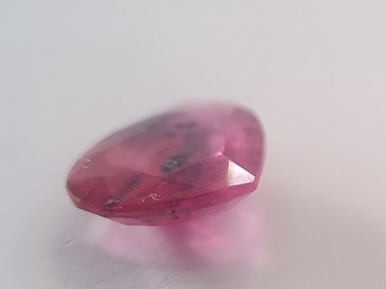 NATURAL AUSTRALIAN Pinkish Red Blue Spots Sapphire 1.49ct Tasmania Heart Ruby