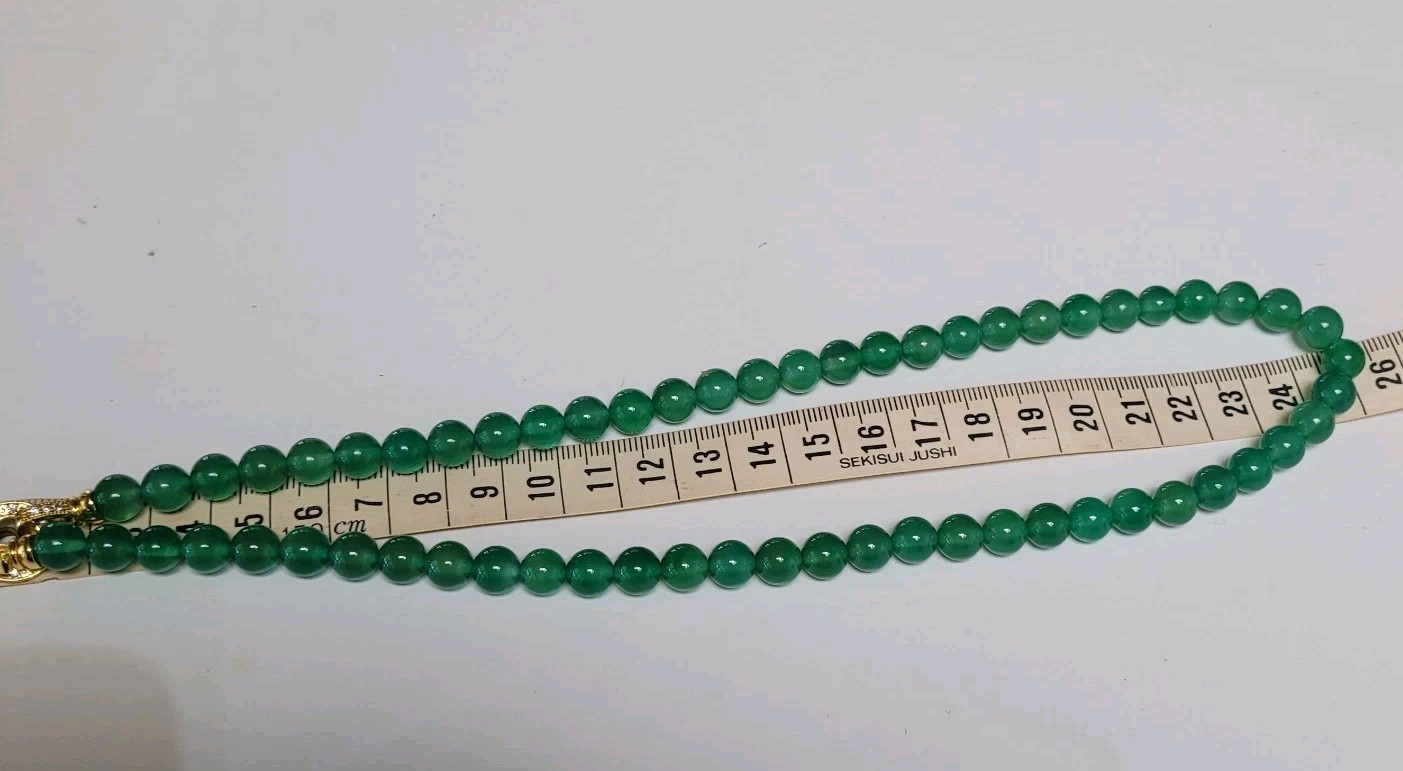 51cm Imperial Jade Green Natural Agate 8mm Bead Necklace Cubic Zirconia Clasp