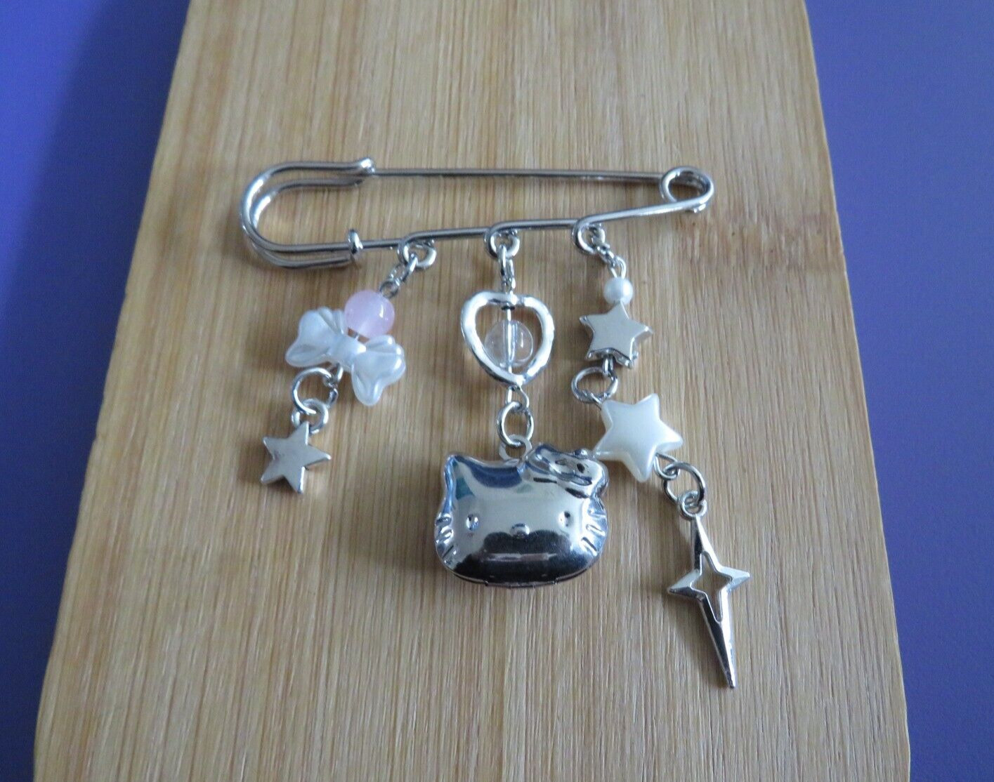 Hello Kitty Inspired Handmade Kilt Pin Locket Stars Design Silver Tone Brooch
