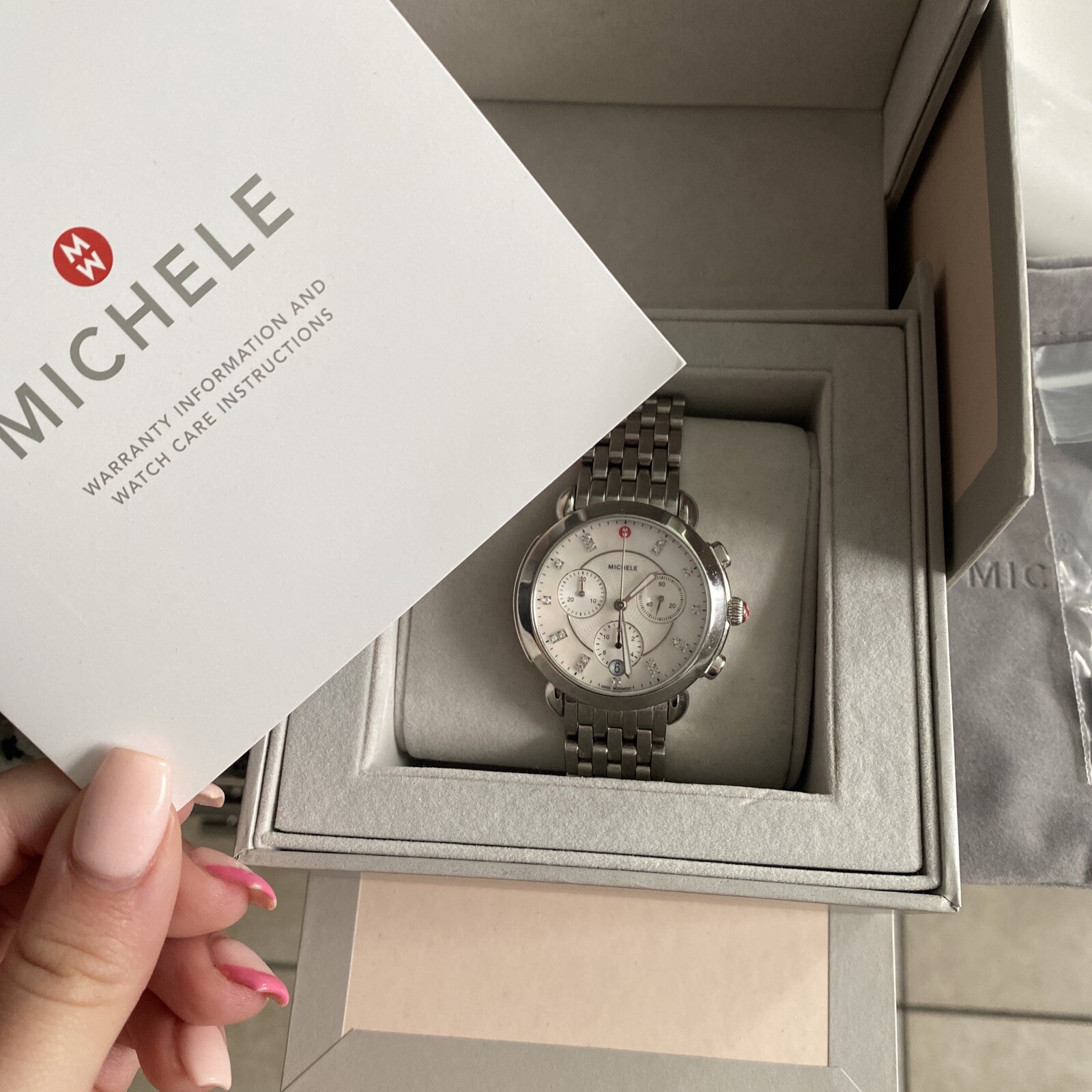 USED SLIGHTLYMICHELE SIDNEY MW30A00A0046 STAINLESS WHITE MOP DIAMOND DIAL WATCH