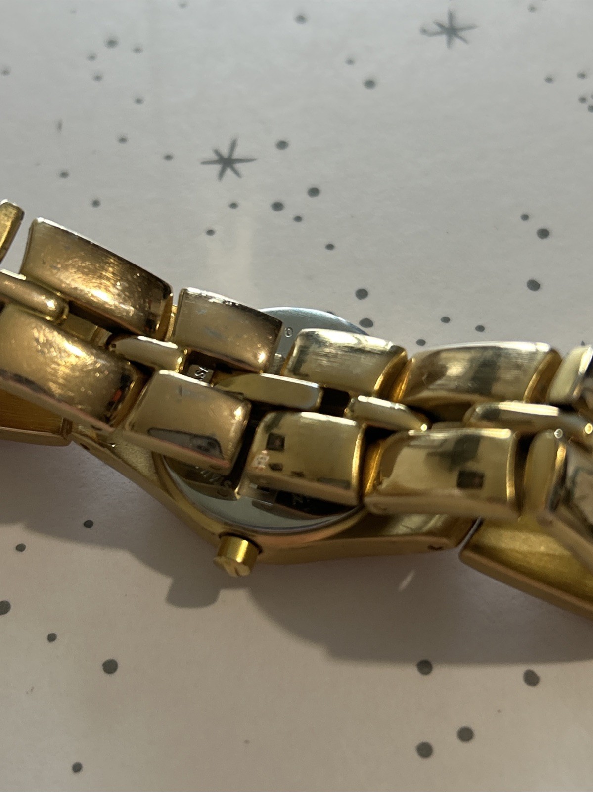 DKNY NY-3075 Ladies Brushed Gold Tone Steel Bracelet Watch Untested
