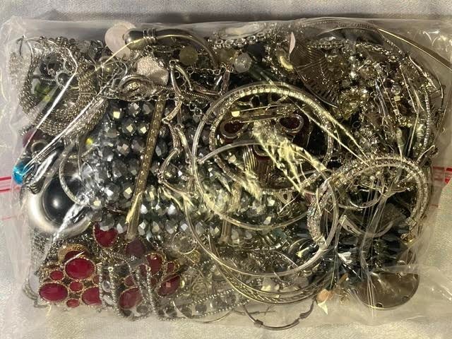 Grab Bag Vintage Costume Jewelry Necklaces/Bracelets/Earrings/Rings 3lb.2.4oz.