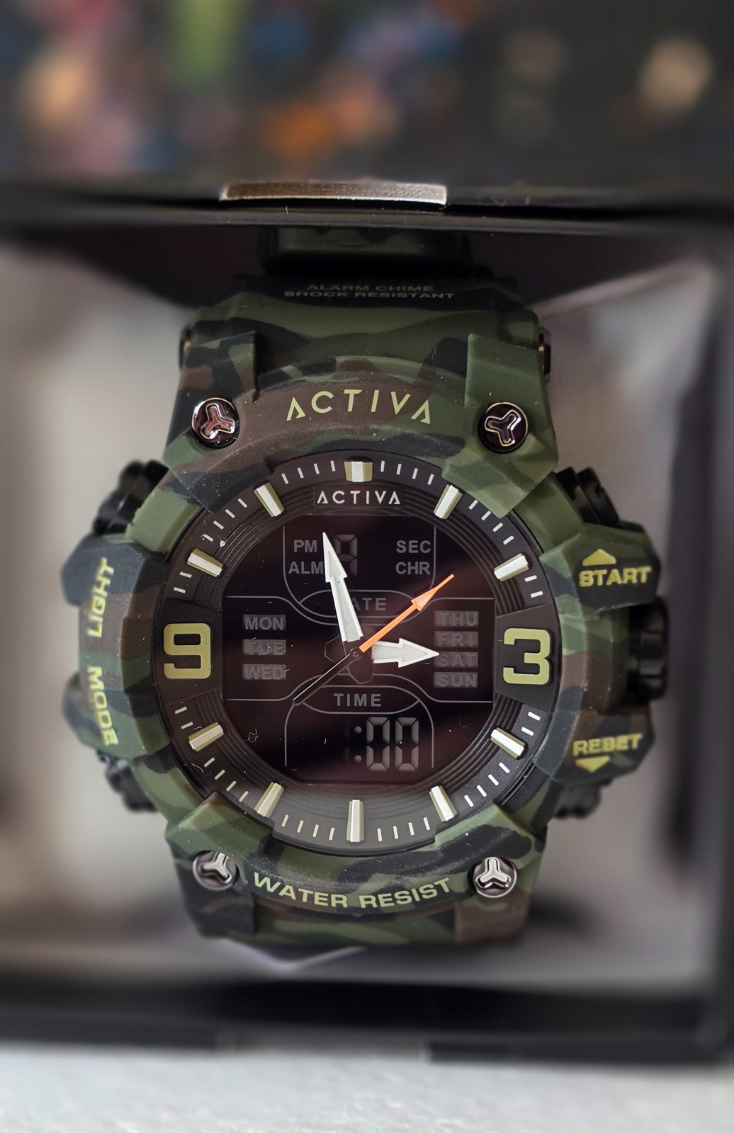Activa Vulkor X Invicta Analog Digital Men’s Watch – 53mm. Camouflage. Green