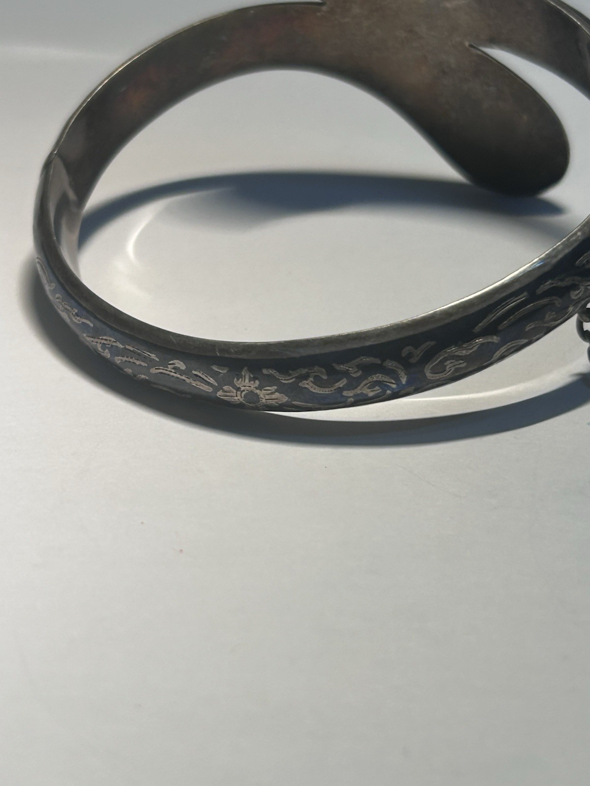 Sterling Vintage Engraved Cuff Bracelet 925 Silver Push Lock