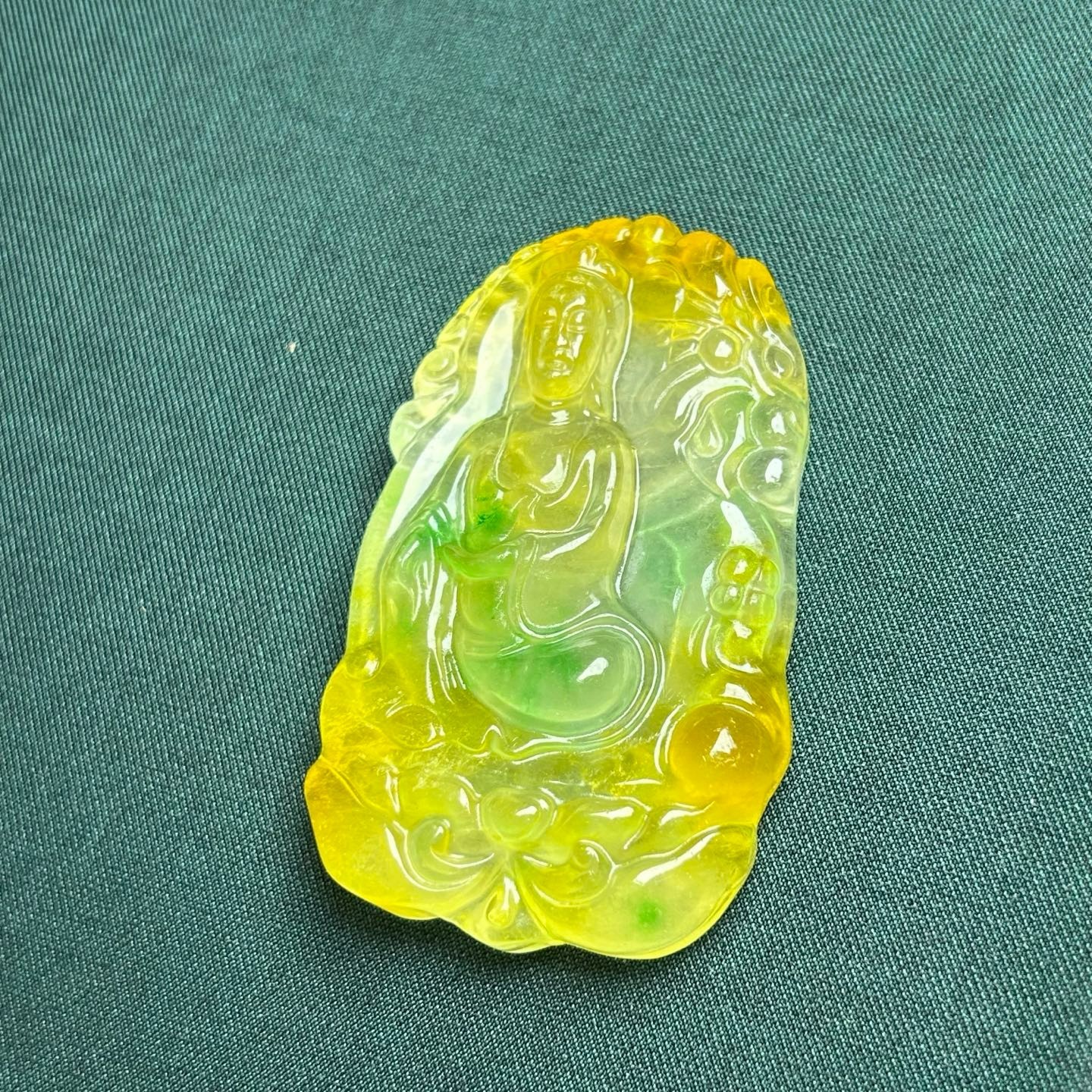 Nature ice yellow Burmese jade Jadeite Carved dragon Kwan-yin Pendant&Necklaces