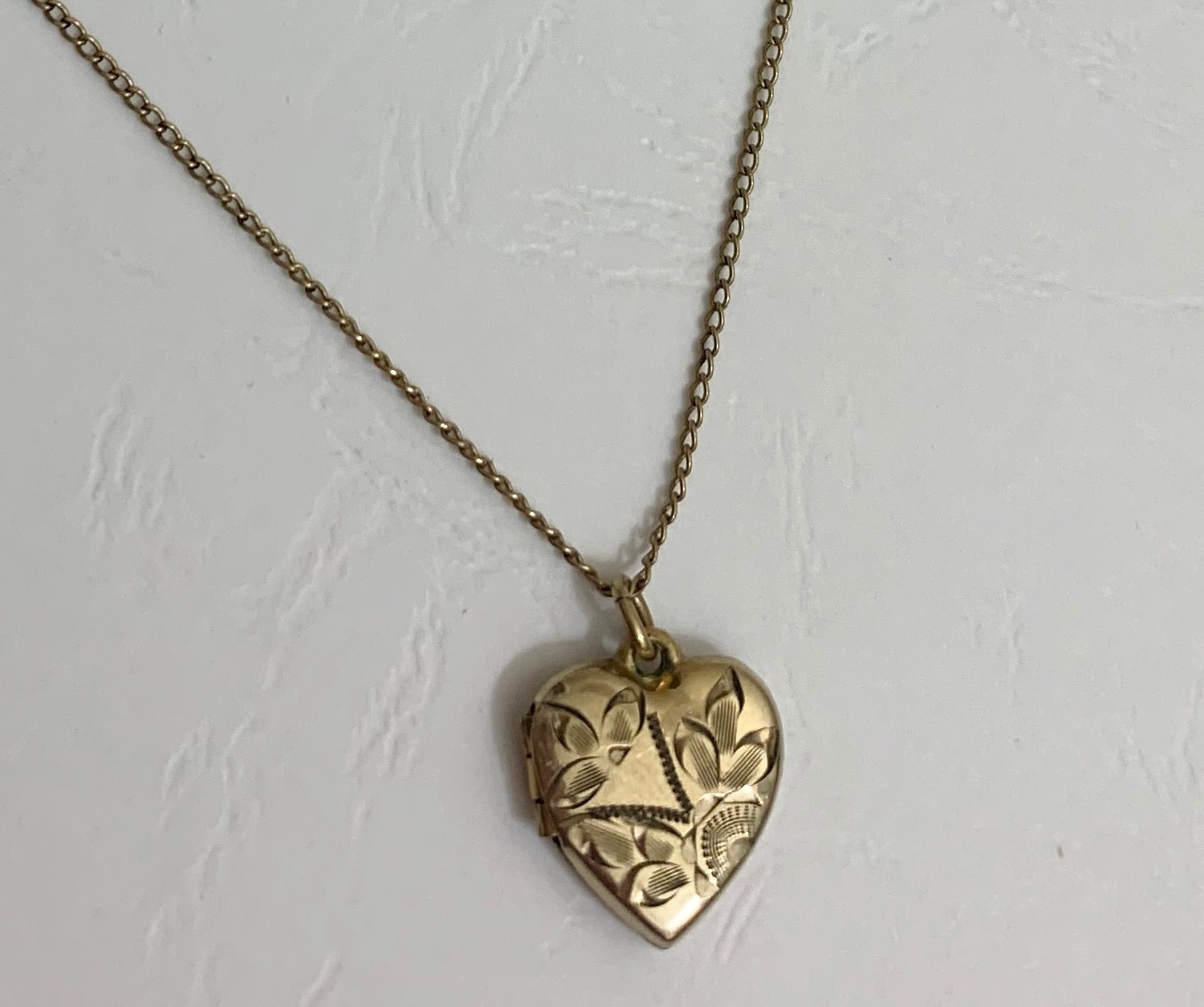 Vintage Heart Locket 1/20 12K G. F. Gold Filled Necklace Marked H. F. B.