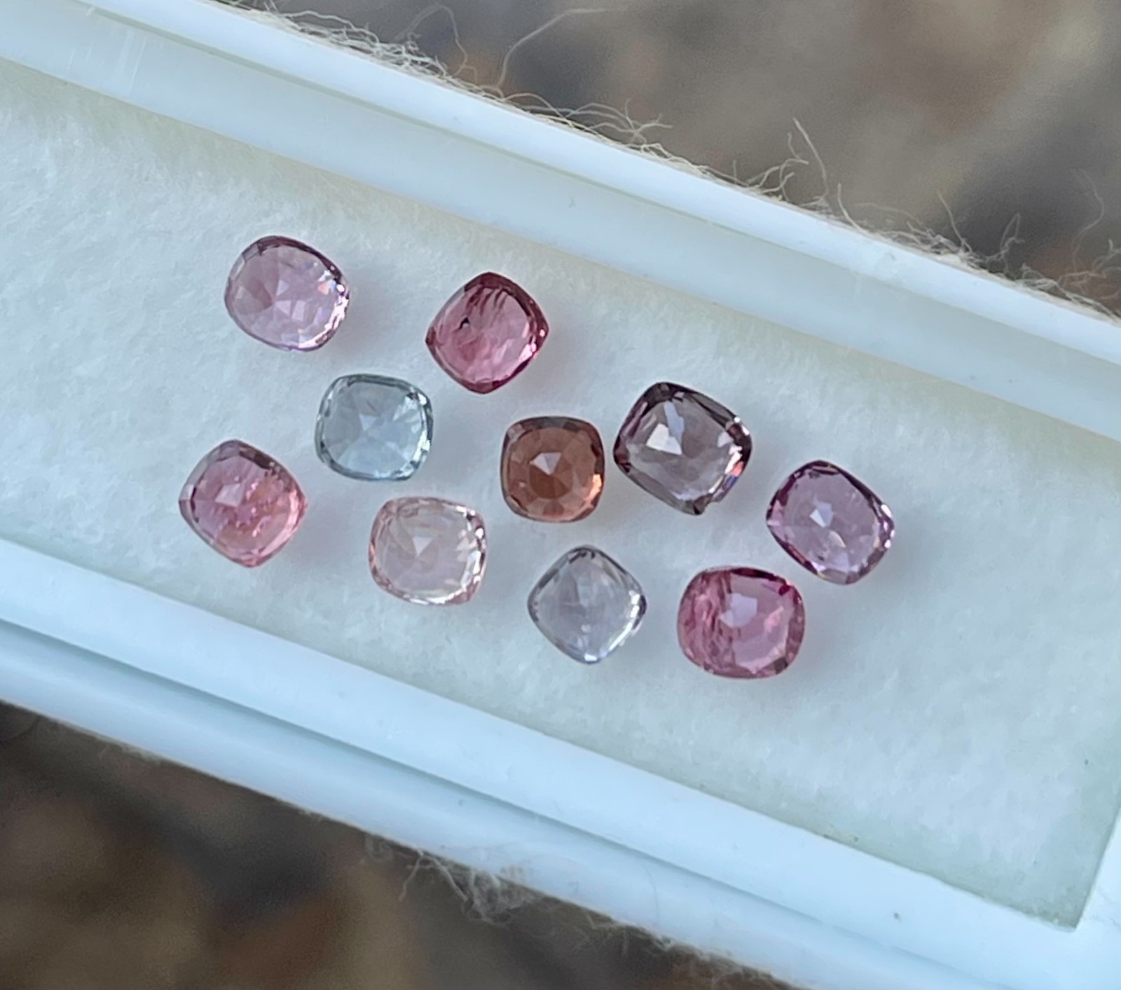 Natural 100% VVS-VS 10/Pc 4.49 ct Cushion Multi,color Spinel Mogok Gemstone
