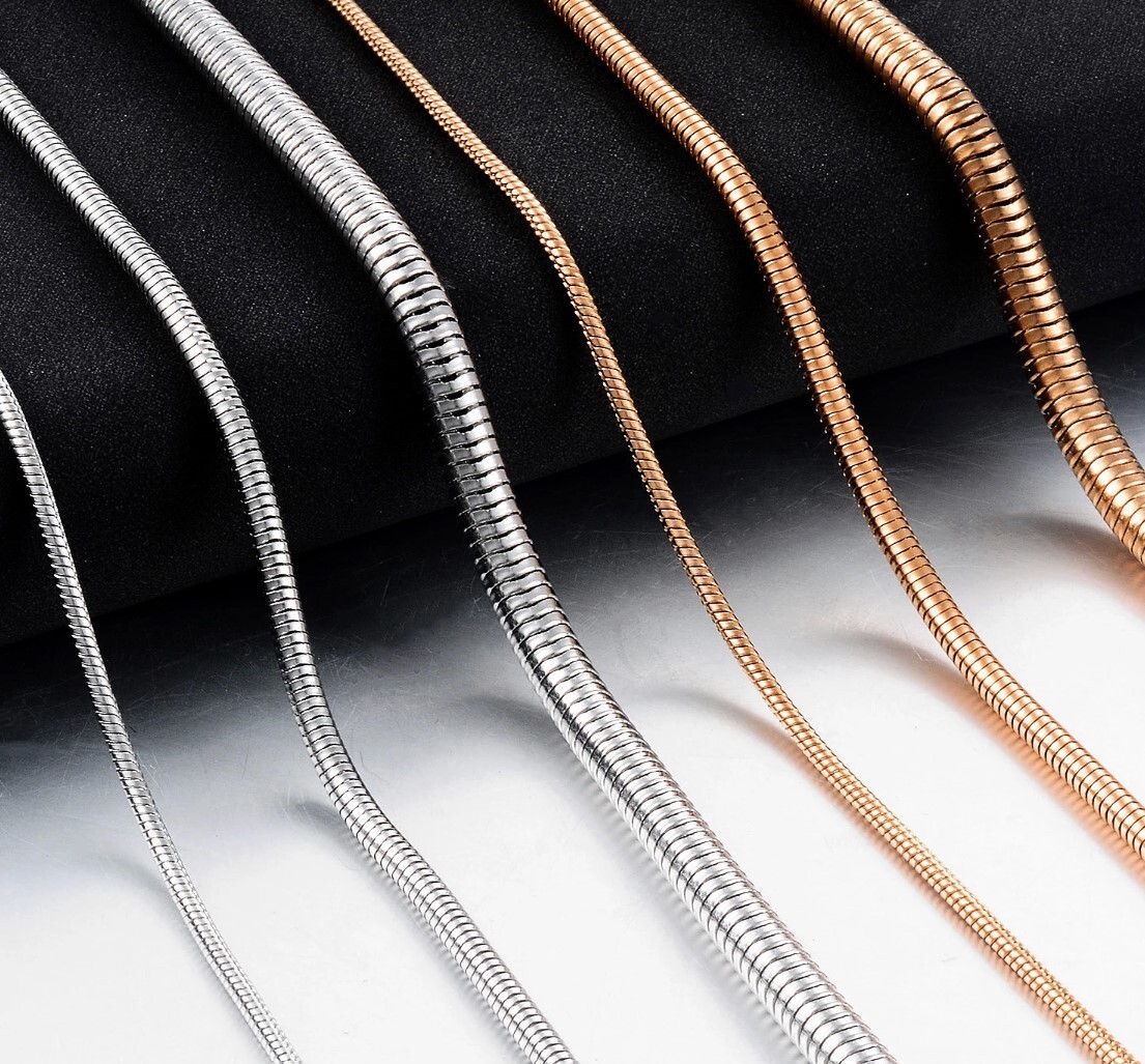 Stainless Steel 40 cm(15.7 Inch) 4.2 mm Snake Neck Chain Necklace