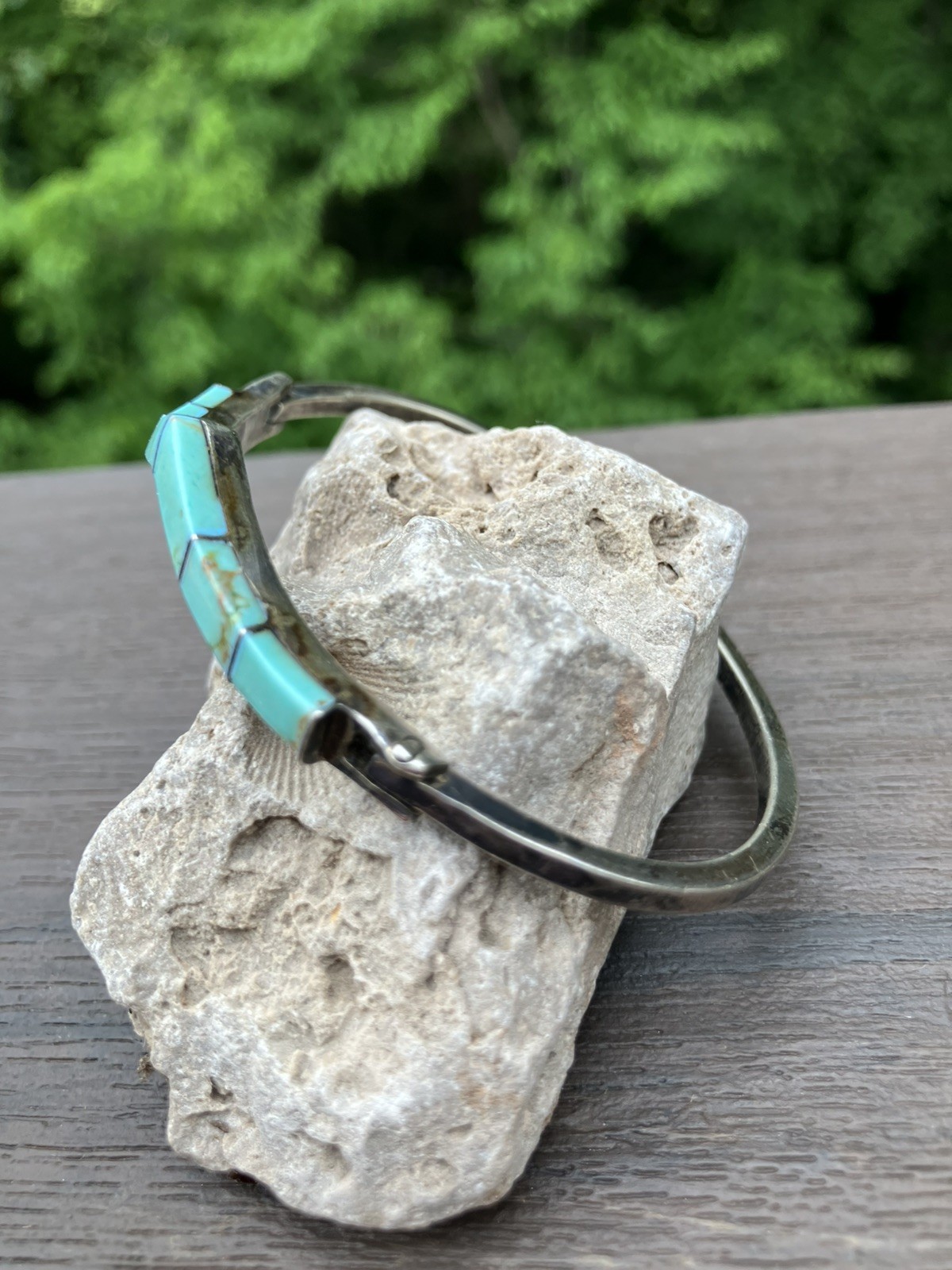 Vintage Mexico 925 Sterling Silver Turquoise Inlay 7 3/4” Hinged Bangle Bracelet