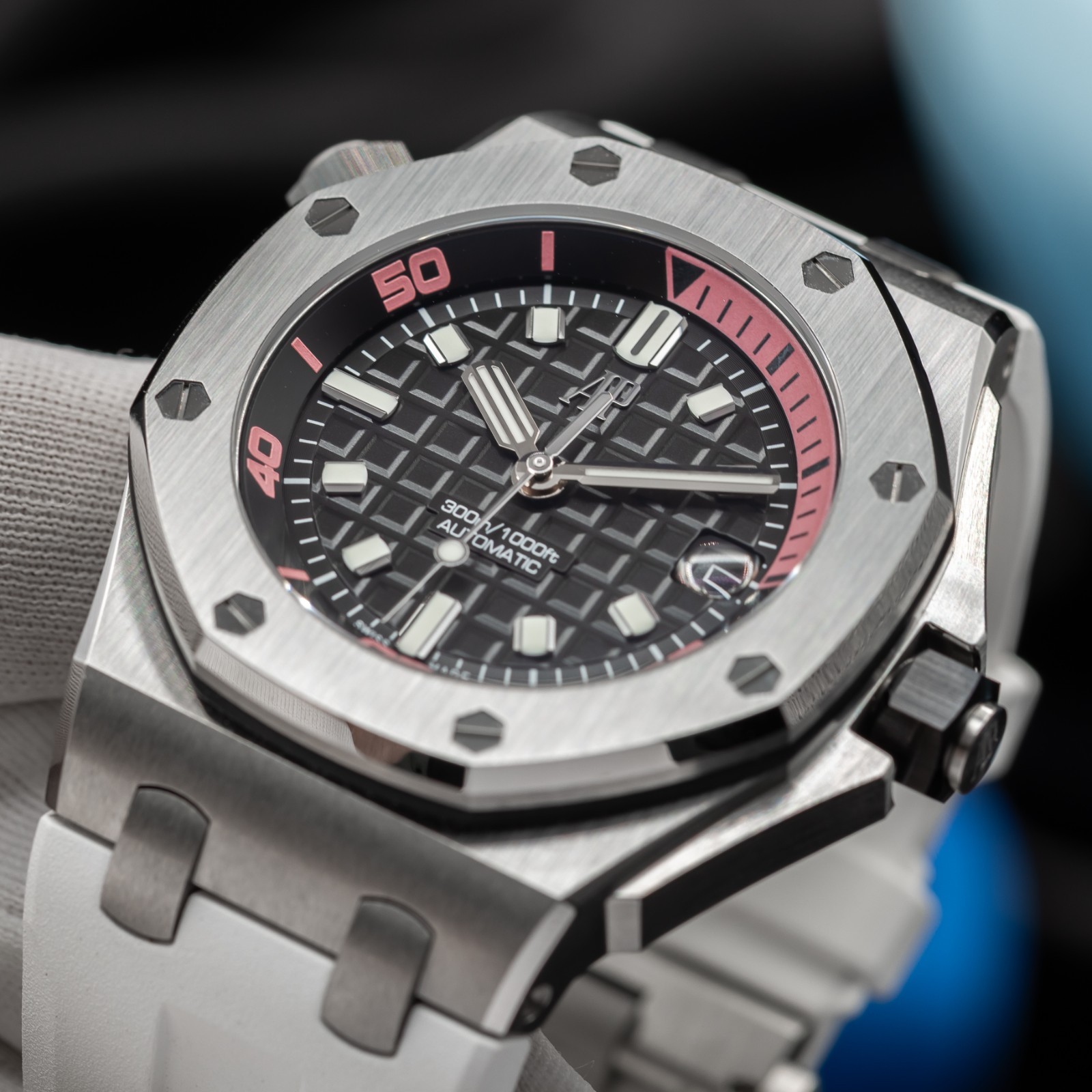 2026 Audemars Piguet Royal Oak Offshore Diver 15720ST.OO.A010CA.01 New & Unworn!