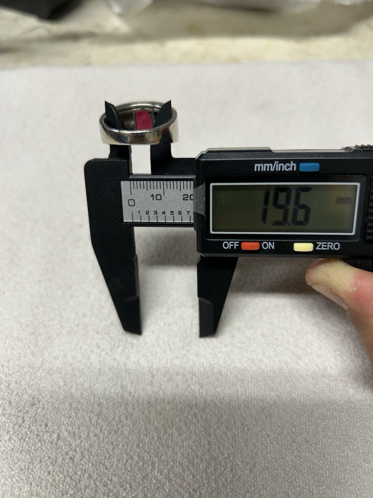 Designer Bangkok Ratnaraj Jewelers 925 Ring Band Size 9-9.5, 8.56g