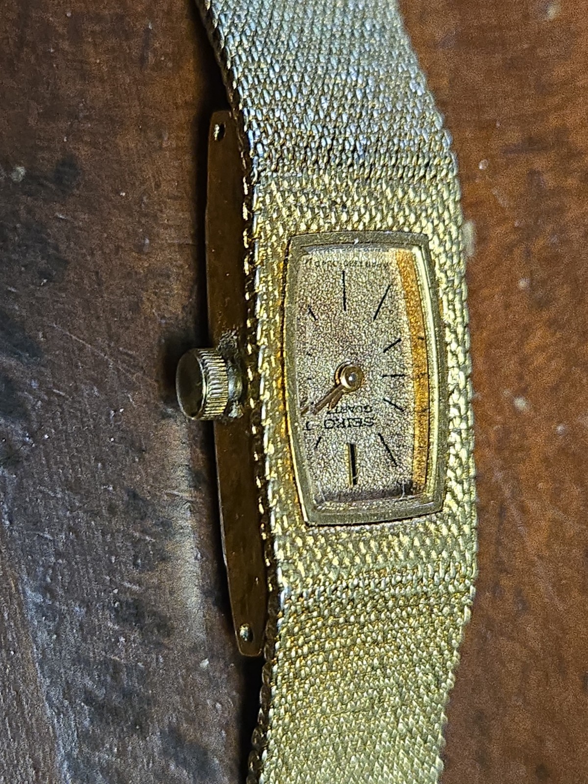 Vintage Seiko 1320-5039 Ladies Quartz Watch Gold Tone Stretch Band Untested