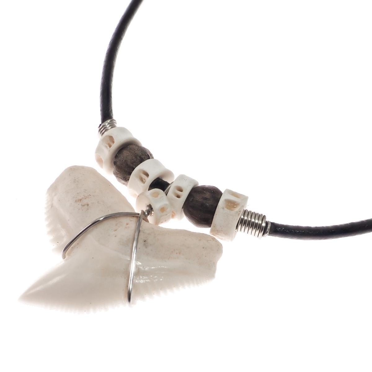 Big Genuine Tiger Shark Tooth Teeth 18″ Black Leather Necklace, 1″
