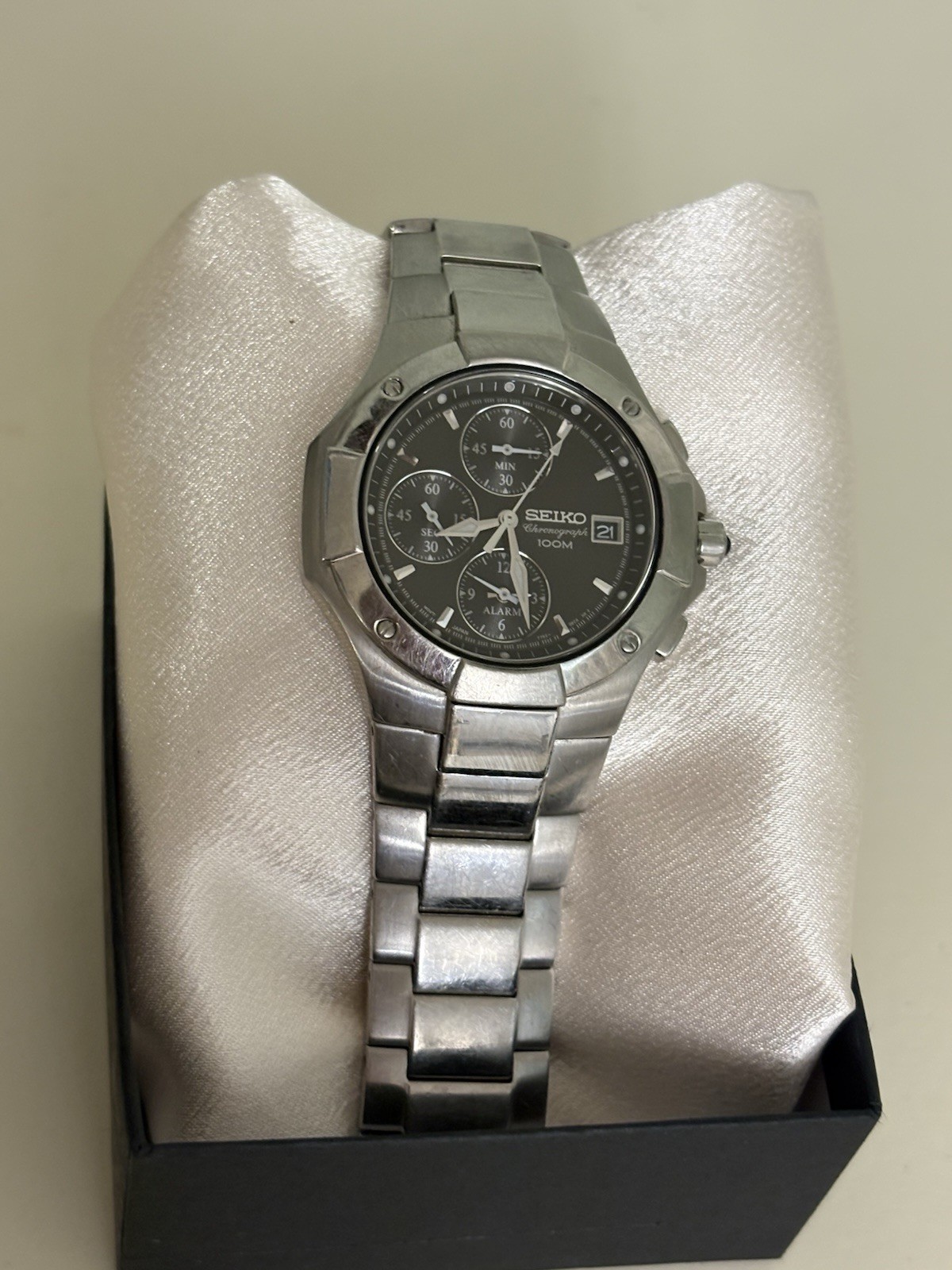 Seiko Quartz Chronograph 100m Sapphire Crystal Men’s Black and Silver Watch