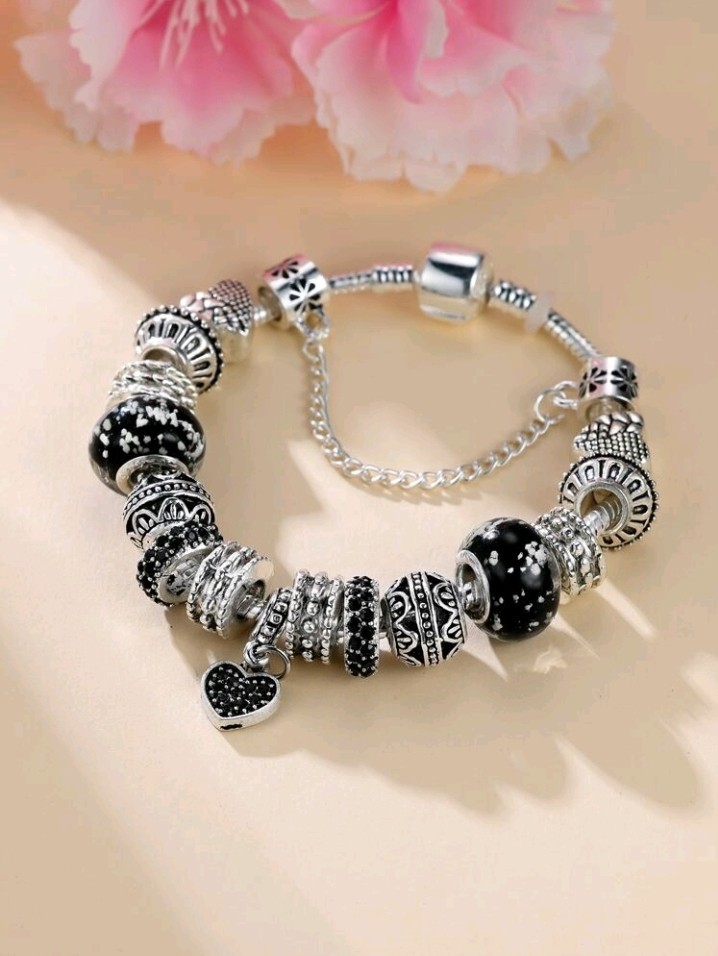 Silver-Plated Zinc Heart Charm Black Beaded Bracelet