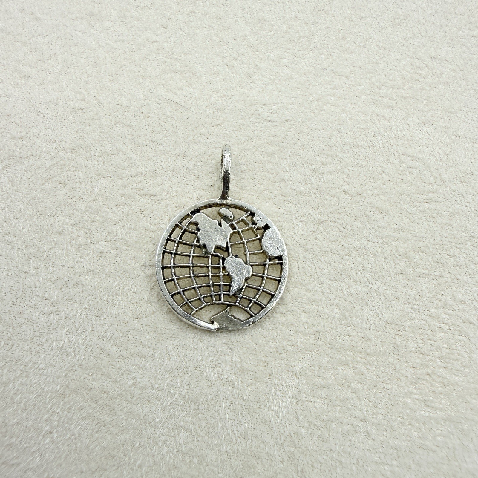 Vintage Sterling Silver World Map Globe Round Pendant Charm Jewelry