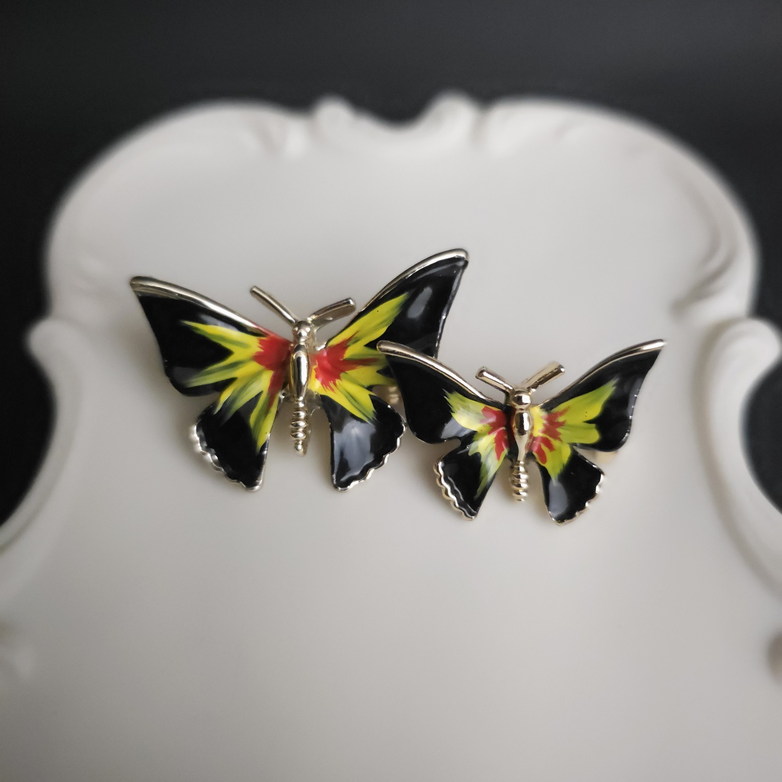 Vintage Black Yellow Red Enamel Butterfly Scatter Pins Brooch Set 2 Whimsy Fairy