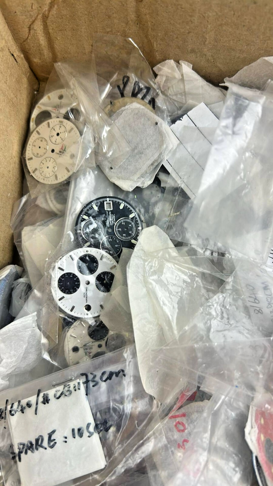 Lot 200 Watch Dials For Mov Chrono Quartz New Parts Various Sizes