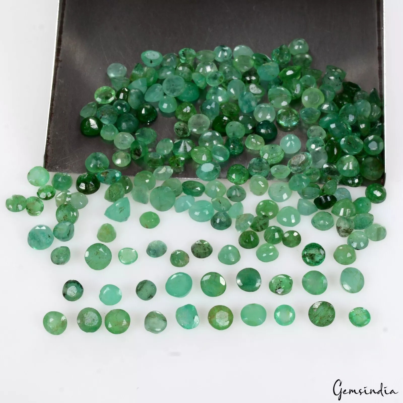 200 Pcs Natural Untreated Colombian Green Emerald 1.5mm-3mm Round Cut Gemstones