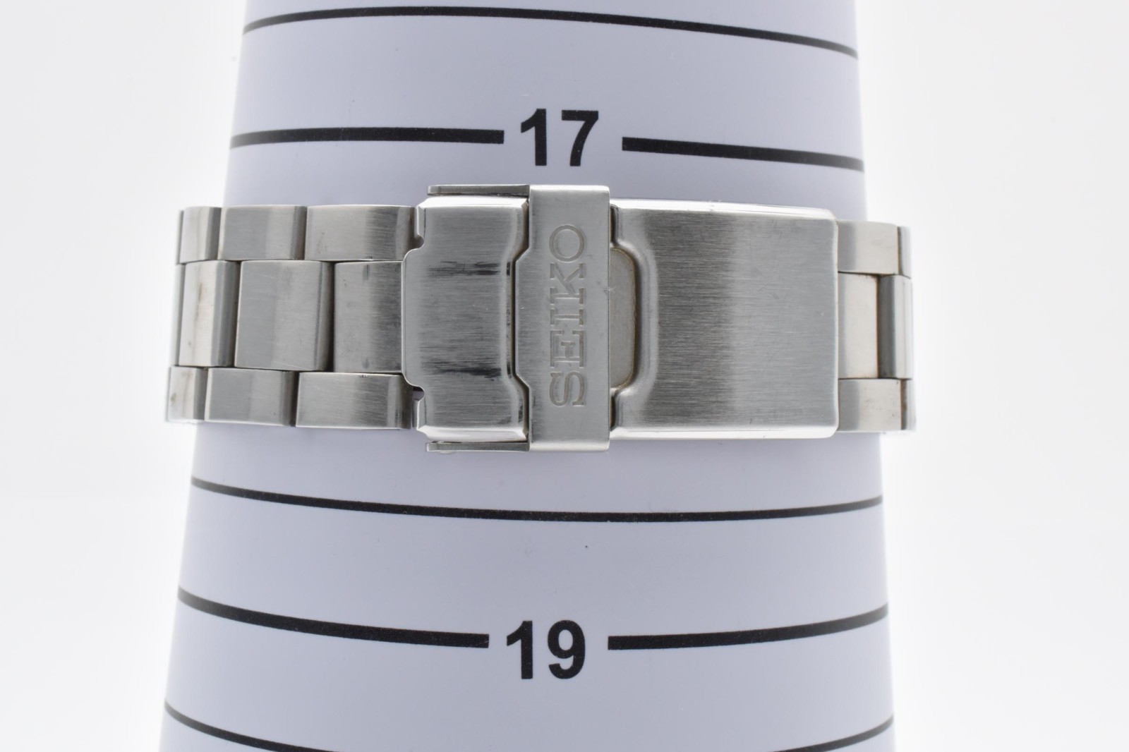 Seiko 7S26-0040 Diver Automatic Mens Watch Black Dial Day Date 10Bar Works #22