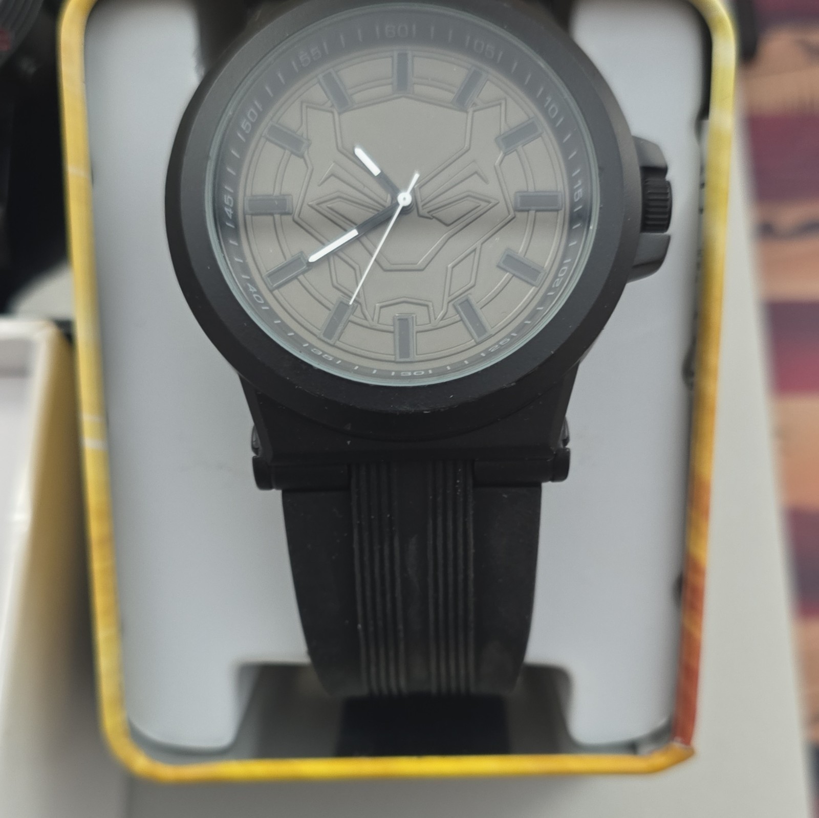 Marvel Superhero Lot of 7 Quartz Analog Wristwatches Silicone Bands w/ Box