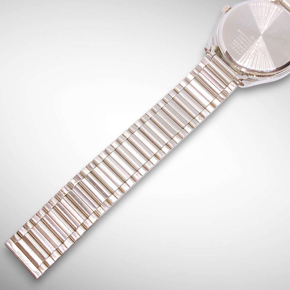 Working SEIKO Alba Solar Watch Day Date Three Hands Water Resistant Quartz SEIKO