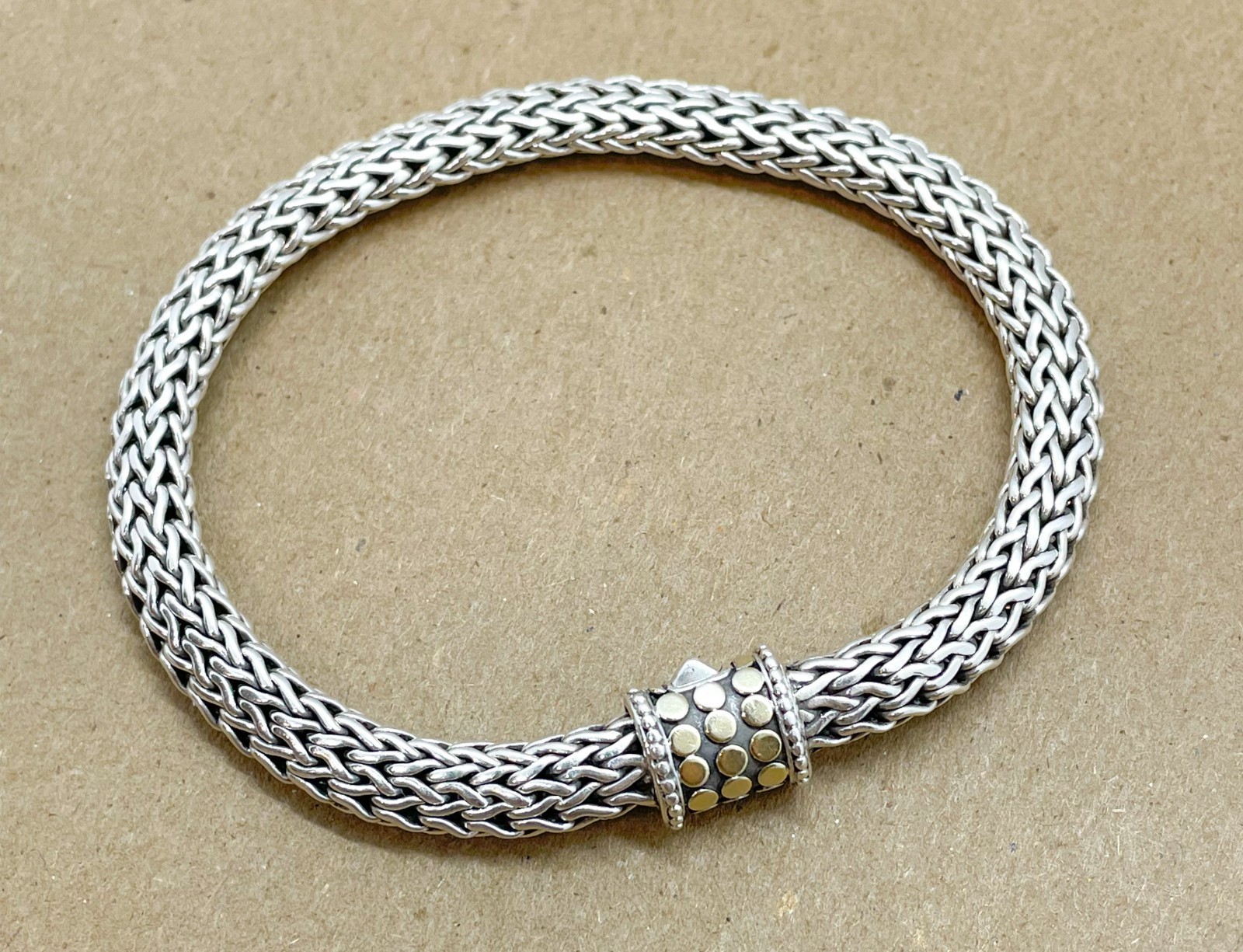 John Hardy Classic Wheat 5mm Silver Bracelet with 18K Gold Dot Clasp 7.75″