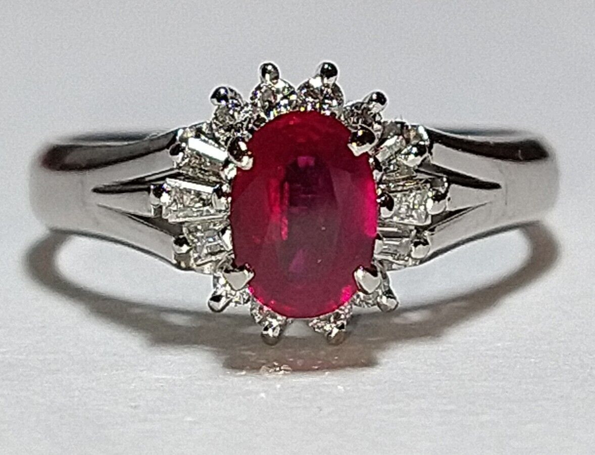 Solid platinum 0.84 carat natural ruby diamond ring 4.52 grams – sz 5.25 pt900
